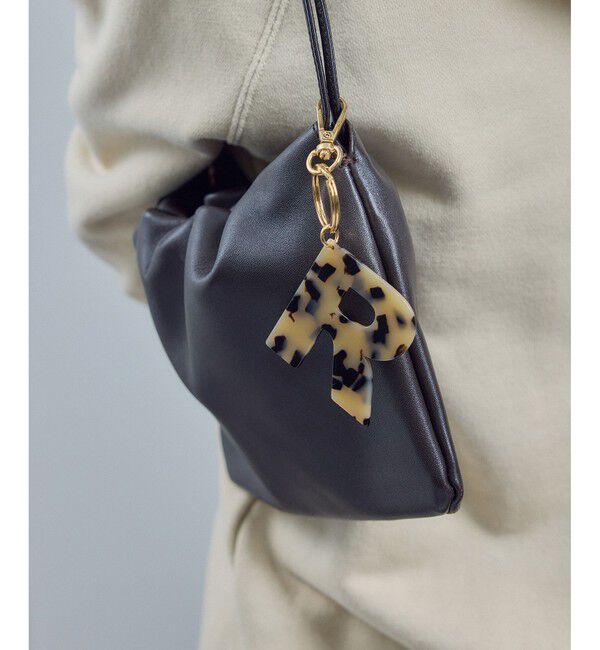 SALON adam et rope'「アルファベットマーブルプレートチャーム」|チャーム・キーホルダー|ブラウン系(24)