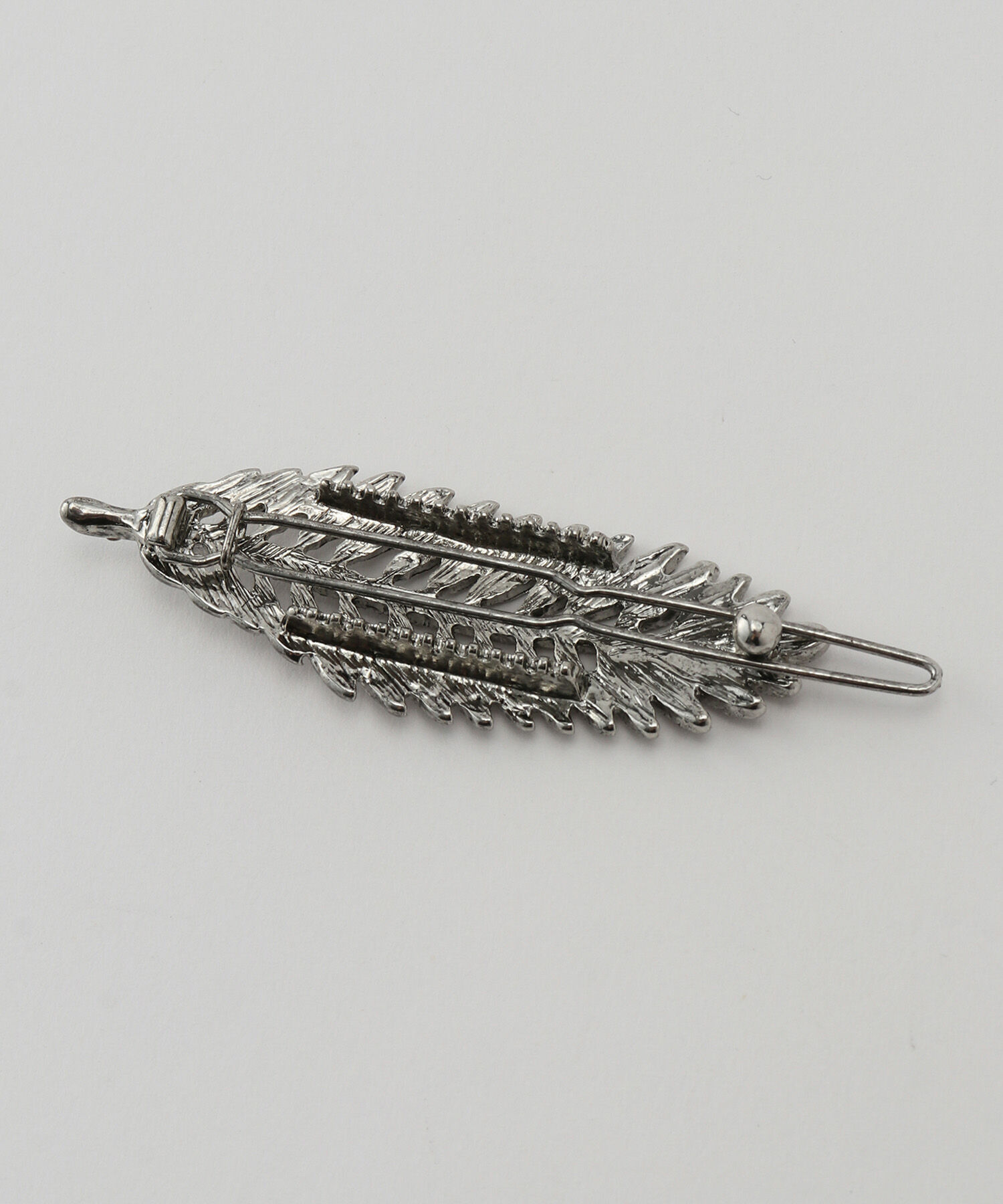 ROP&Eacute;「フェザーモチーフローマピン」|その他|