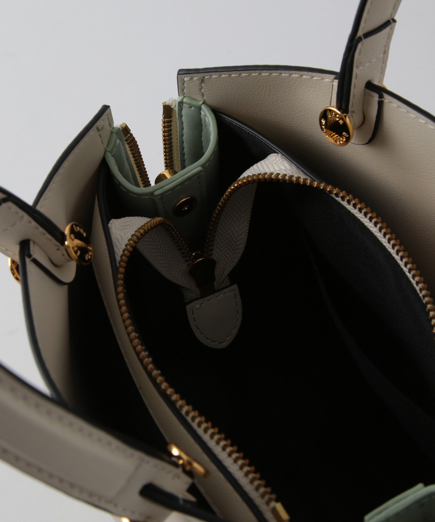 E'POR「【E'POR】Y BAG Mini」|ハンドバッグ|