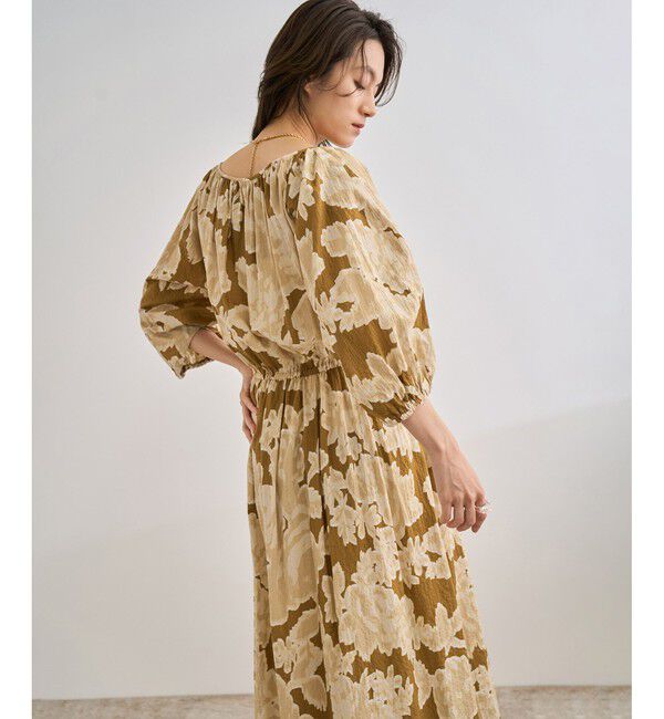 ROPE「【DEVEAUX（デヴォー）】別注ボカシフラワーウエストギャザーワンピース/洗える」|ワンピース|