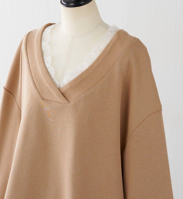  「【上品見え/小顔効果】レース付Vスウェット」|Tシャツ・カットソー|ベージュ