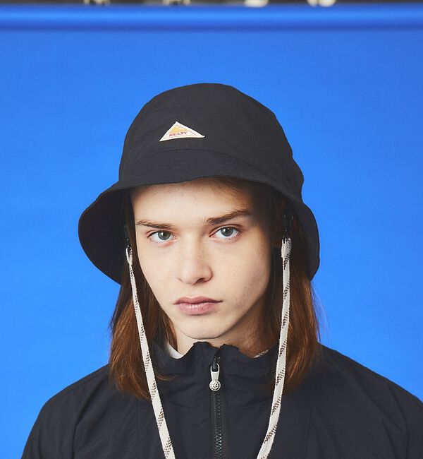 ABAHOUSE「【KELTY/ケルティー】/ワンポイント 紐付き配色 バケットハット / アドベ」|その他|ブラック