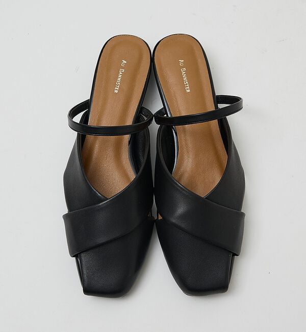 AU BANNISTER「ストラップソフトレザー ミュールパンプス【予約】」|パンプス|ブラック