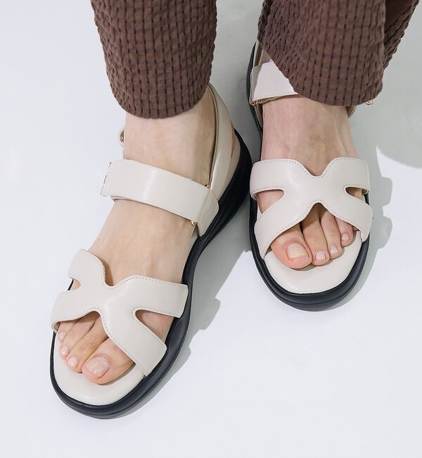 AU BANNISTER「パフィダブルベルトサンダル【予約】」|サンダル|