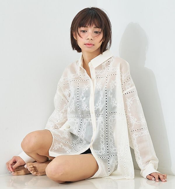 abahouse mavie「【シアー素材】総レースクレリックシャツ/春服/レイヤード/透け感/大人フェミニン」|シャツ・ブラウス|