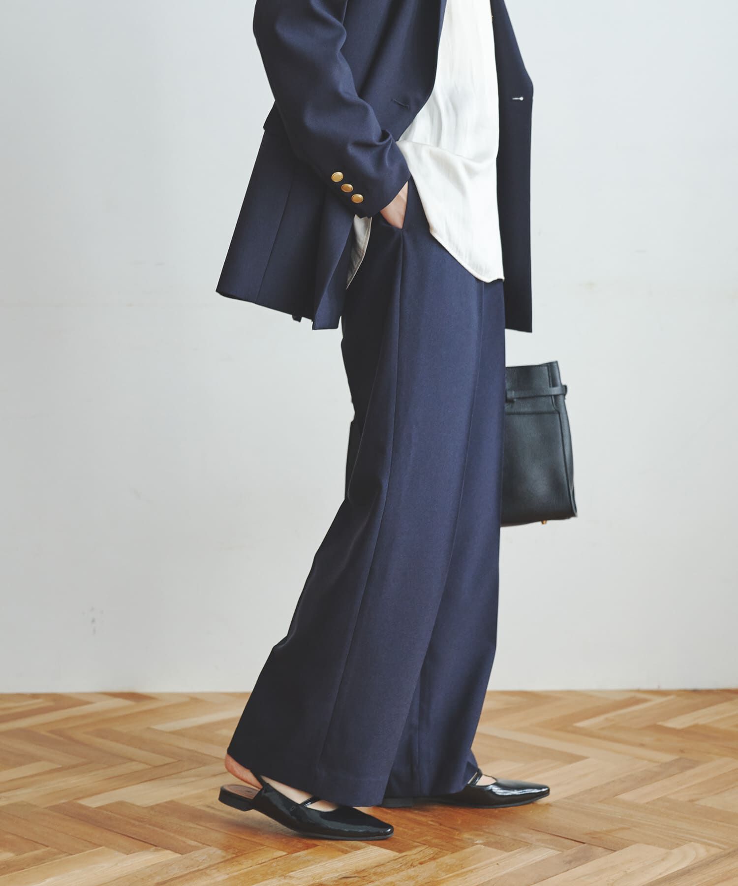 URBAN RESEARCH「『3サイズ展開』タックストレートスラックス」|その他|