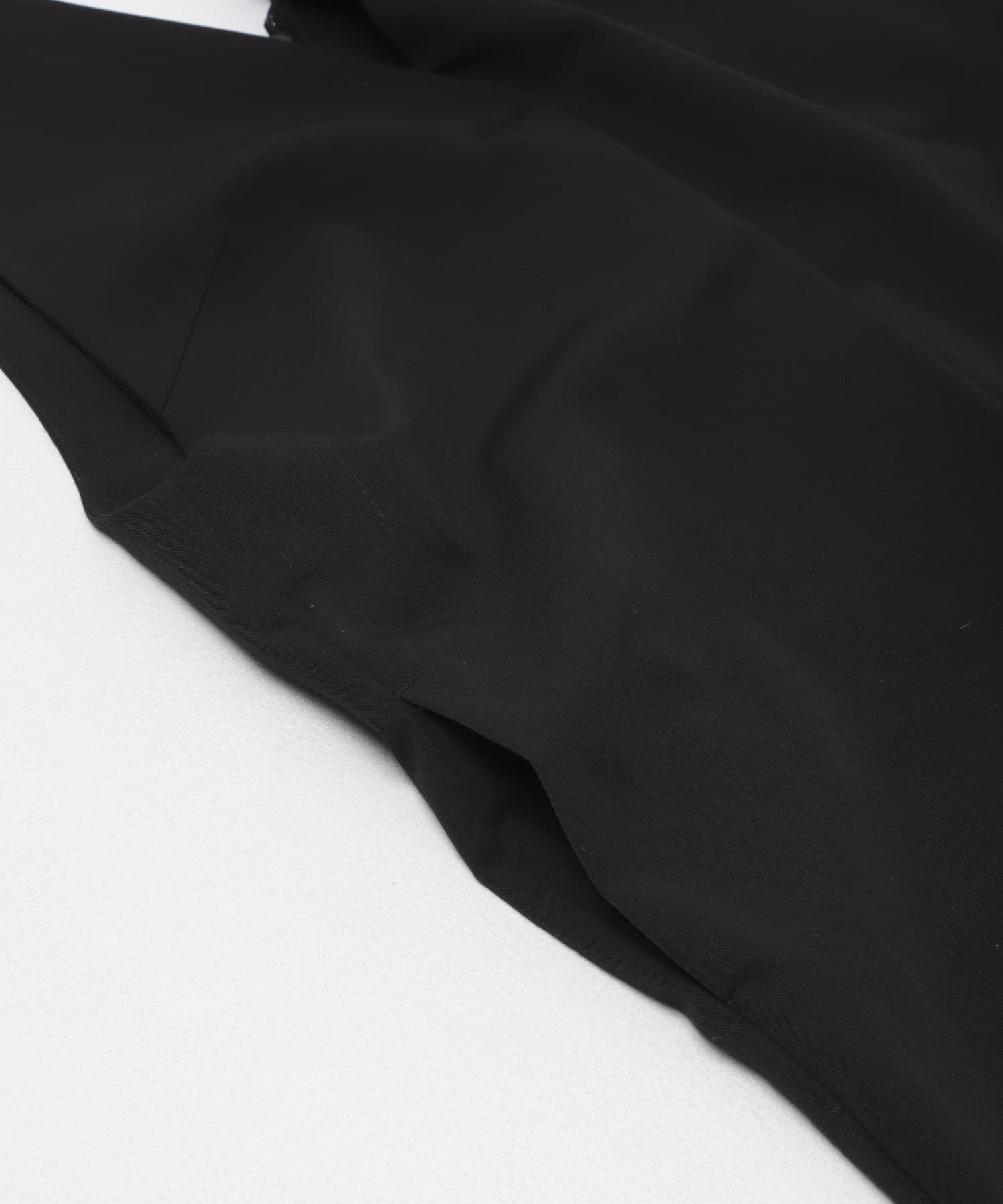 URBAN RESEARCH DOORS「Vネックタックオールインワン」|オールインワン|