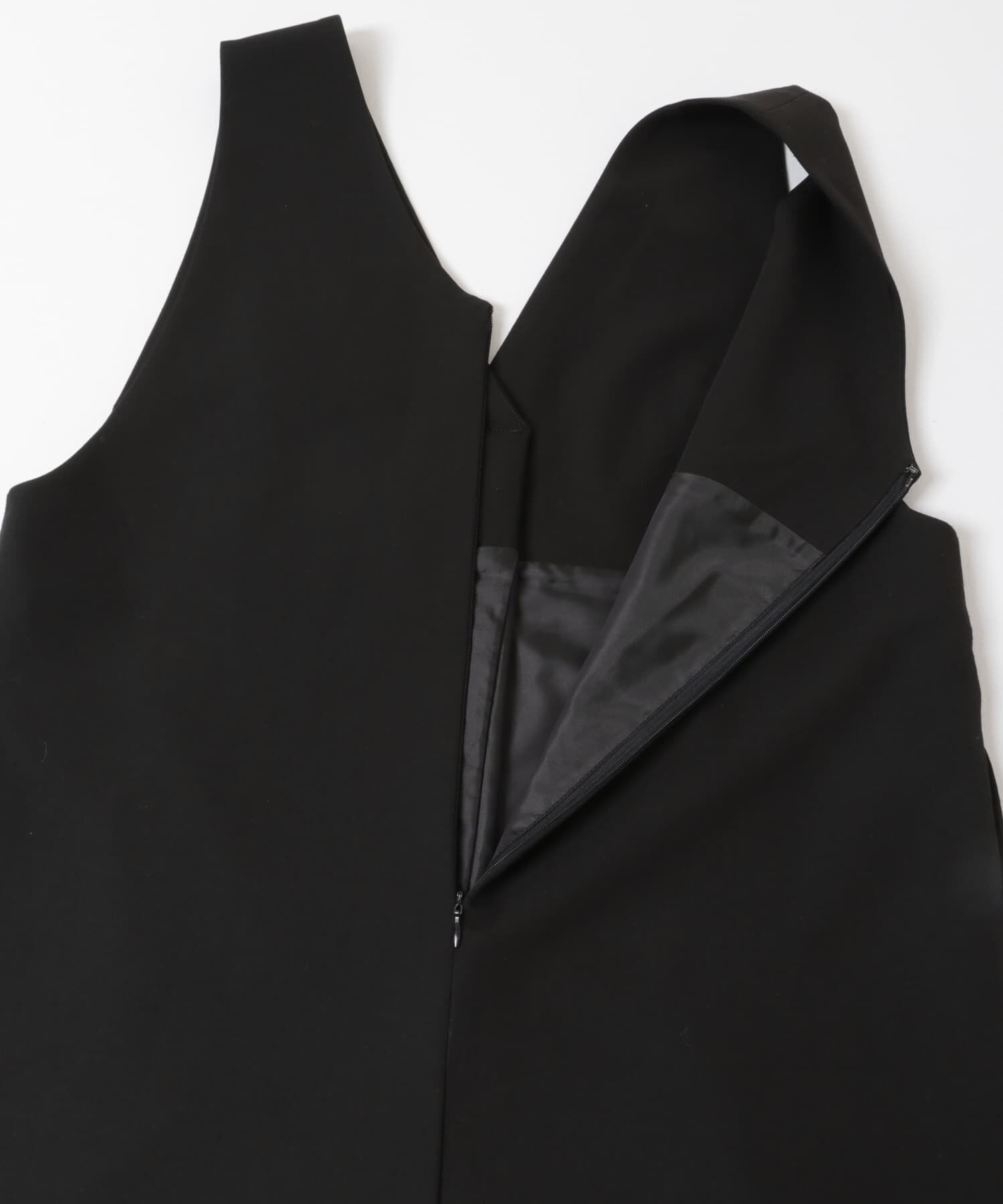 URBAN RESEARCH DOORS「Vネックタックオールインワン」|オールインワン|