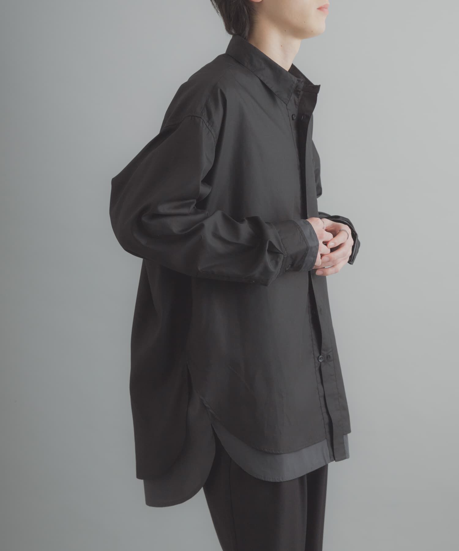 SENSE OF PLACE by URBAN RESEARCH「レイヤードレギュラーカラーシャツ」|シャツ・ブラウス|チャコールグレー