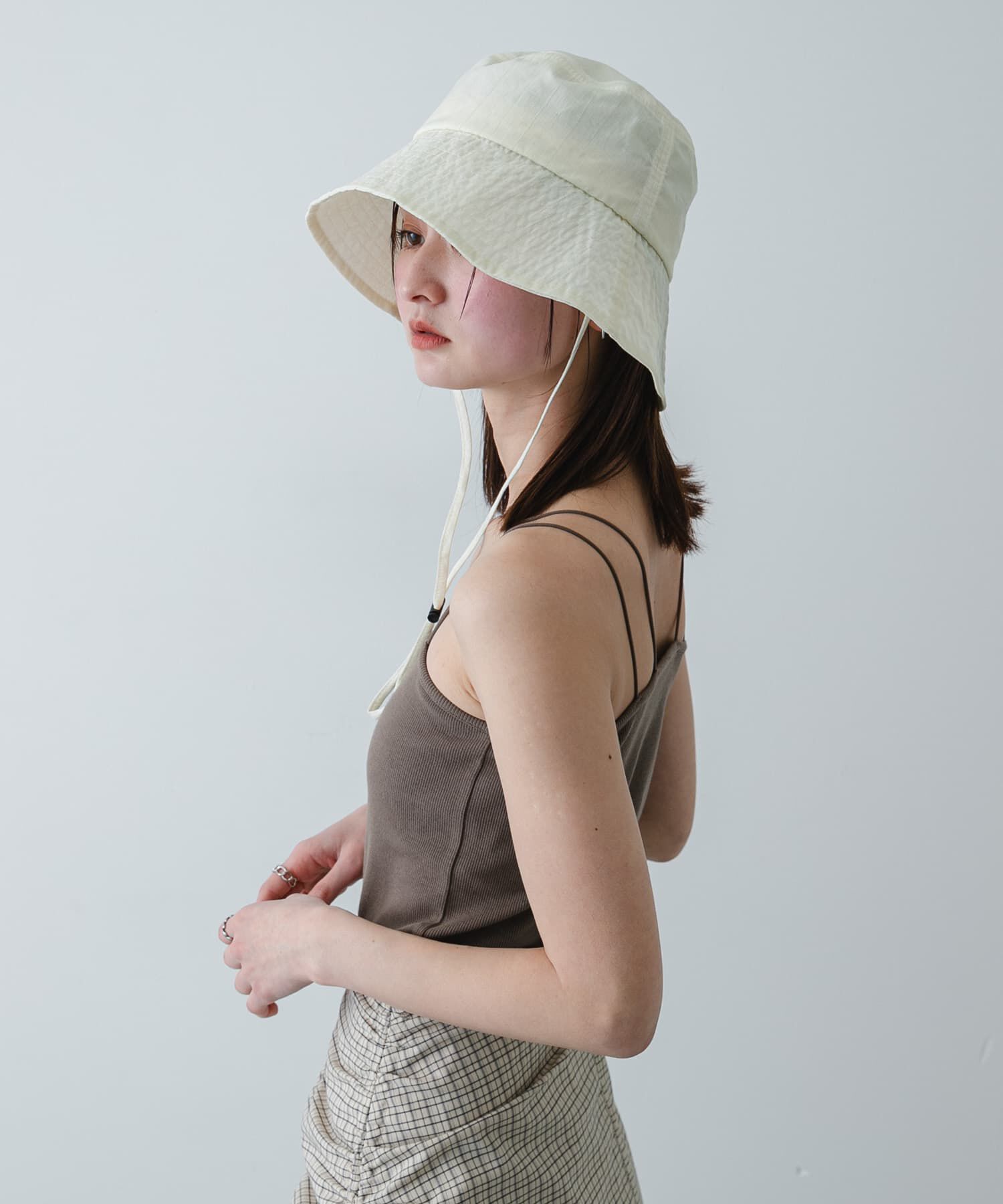SENSE OF PLACE by URBAN RESEARCH「UVダウンブリムハット」|ハット|アイボリー