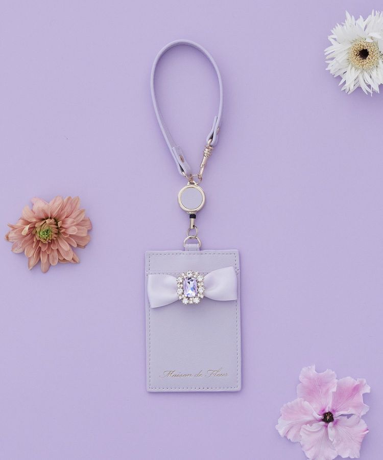 Maison de FLEUR「リール付きビジューリボンパスケース」|その他|ラベンダー