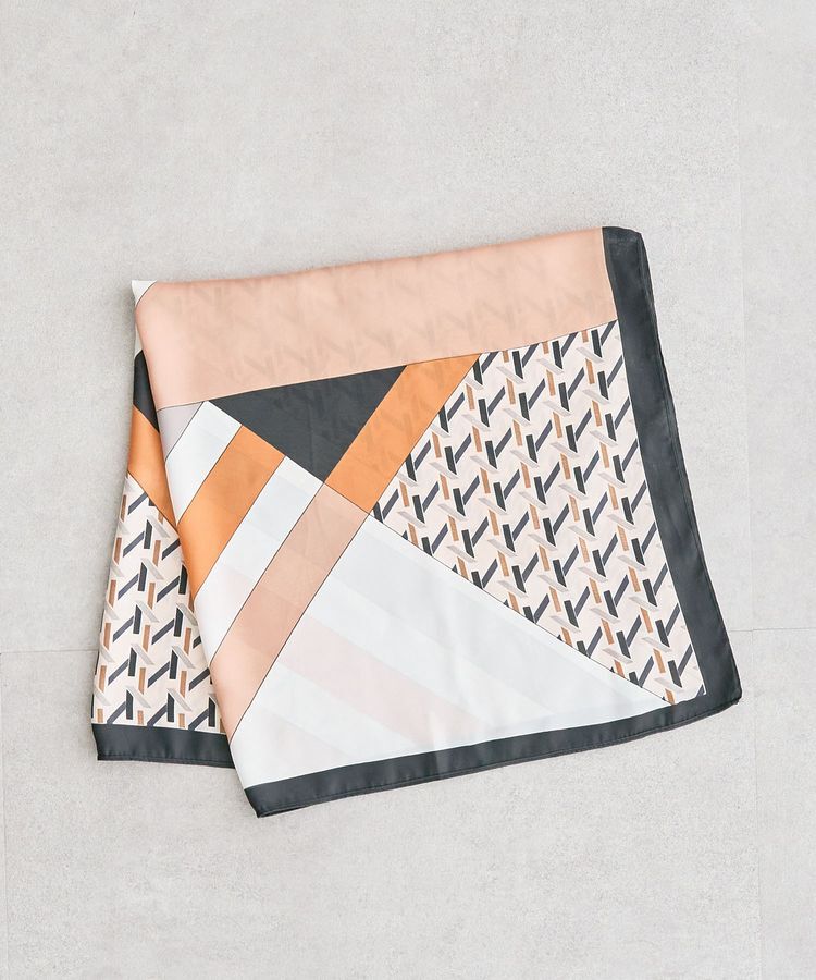 Green Parks「・ジオメトリーパターンスカーフ 70&times;70」|バンダナ・スカーフ|Black