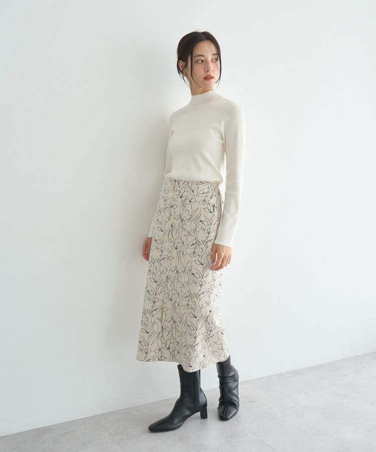 YECCA VECCA「ラインフラワー柄フェイクスエードスカート」|タイト|