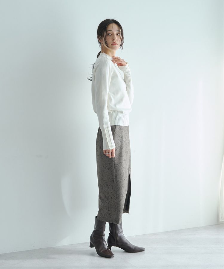 YECCA VECCA「ラインフラワー柄フェイクスエードスカート」|タイト|