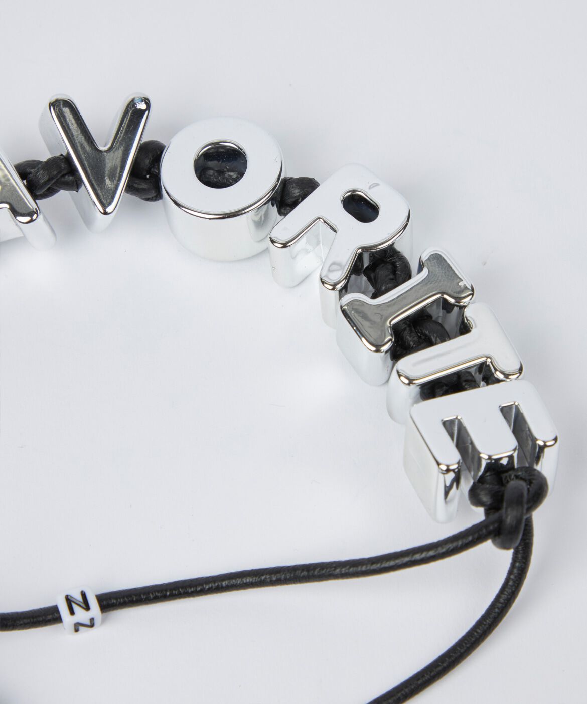 FAVORITE SUKINAMONO「《FAVORITE別注》ロゴカラビナチャーム《WUHAUS》」|チャーム・キーホルダー|