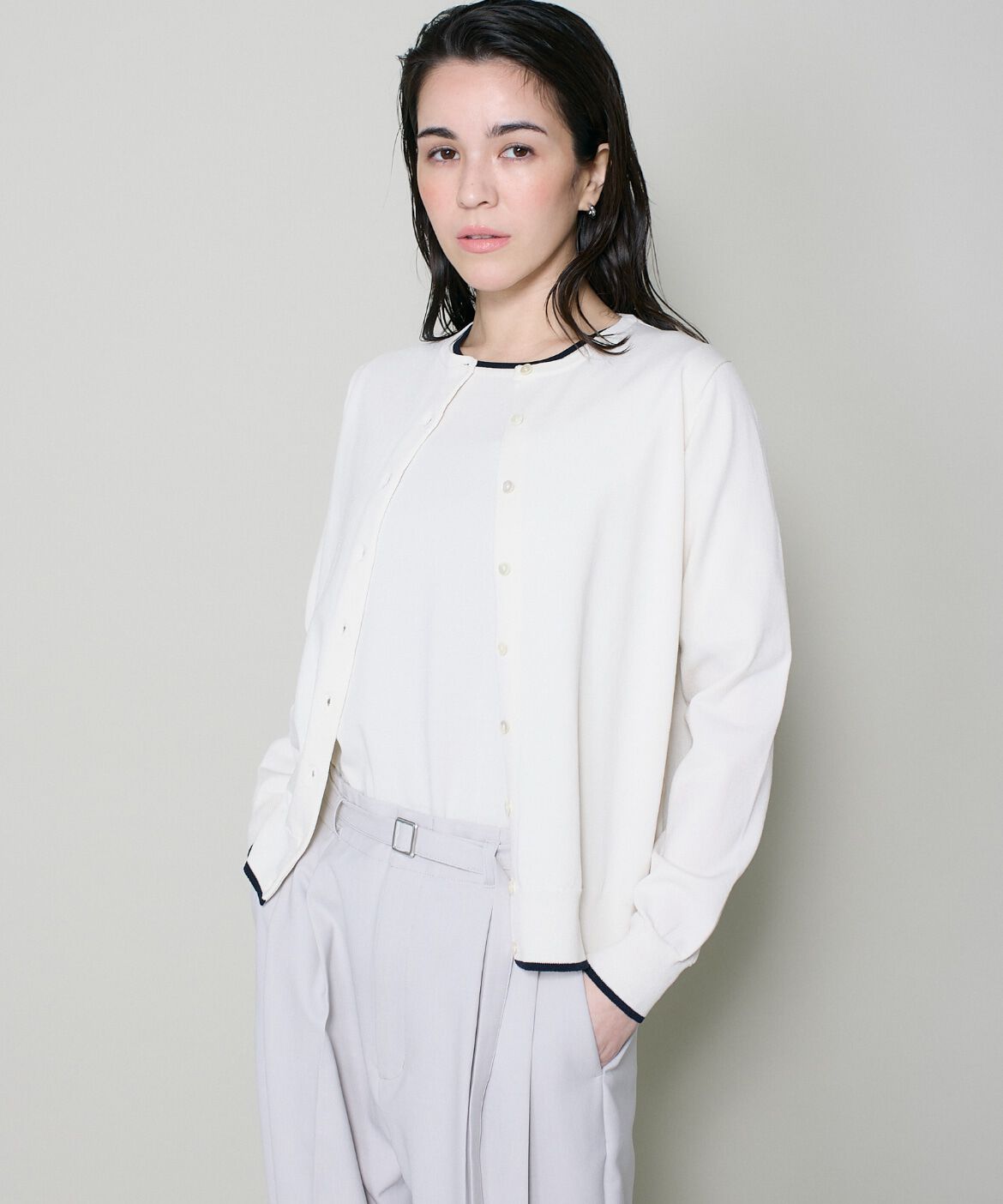 DAY by DAY it&rsquo;s international「配色クルーネックアンサンブル」|カーディガン|グレーベージ 3