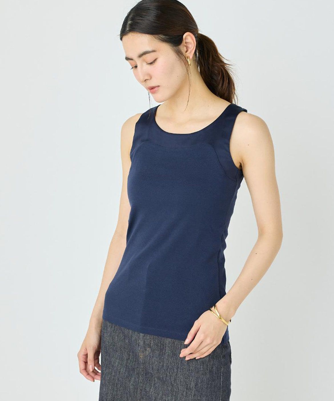DAY by DAY it&rsquo;s international「サテン切り替えタンクトップ《スビン綿MIXフライス》」|タンクトップ|ネイビー