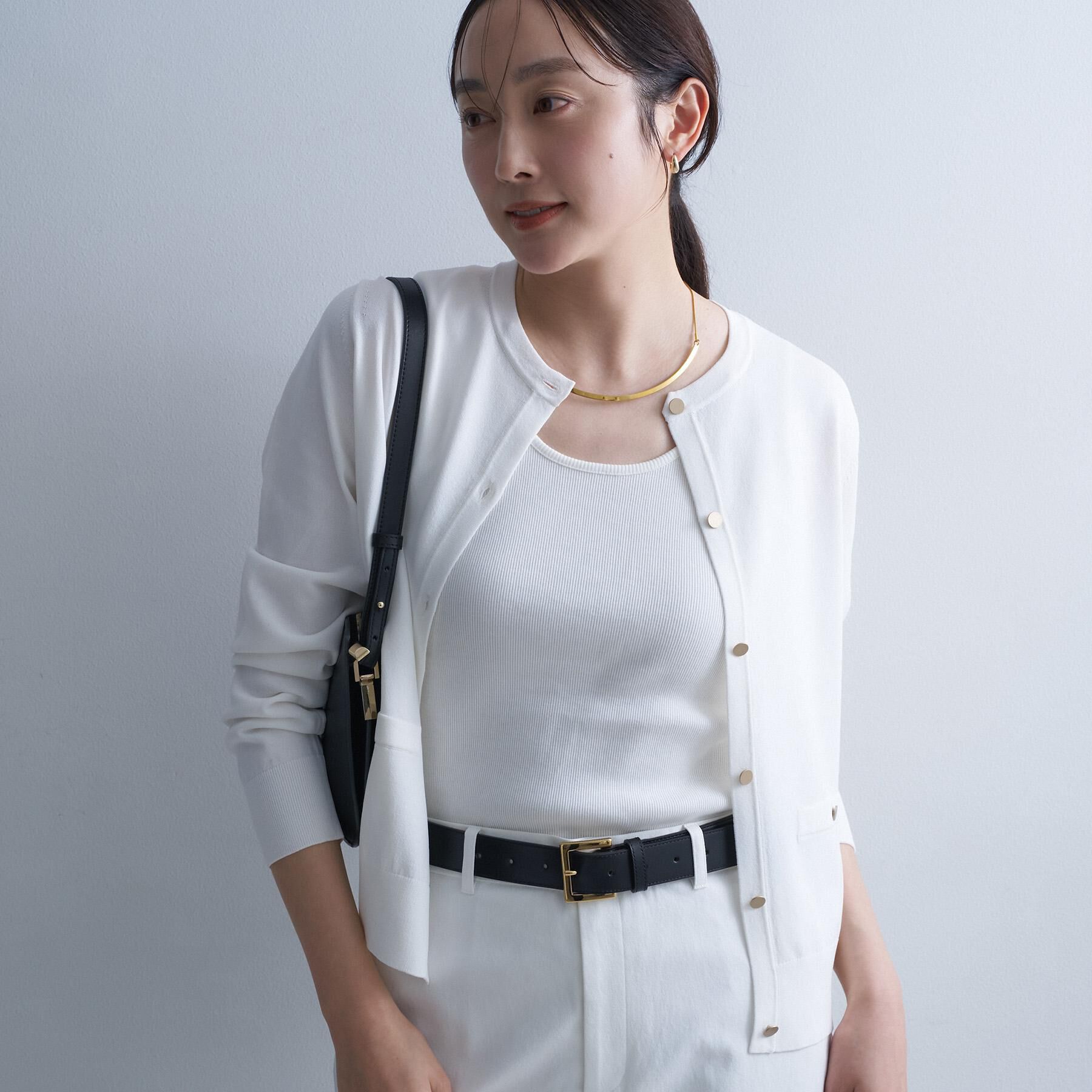 UNTITLED「【アンサンブル可/洗える】クルーネックニットカーディガン」|カーディガン|