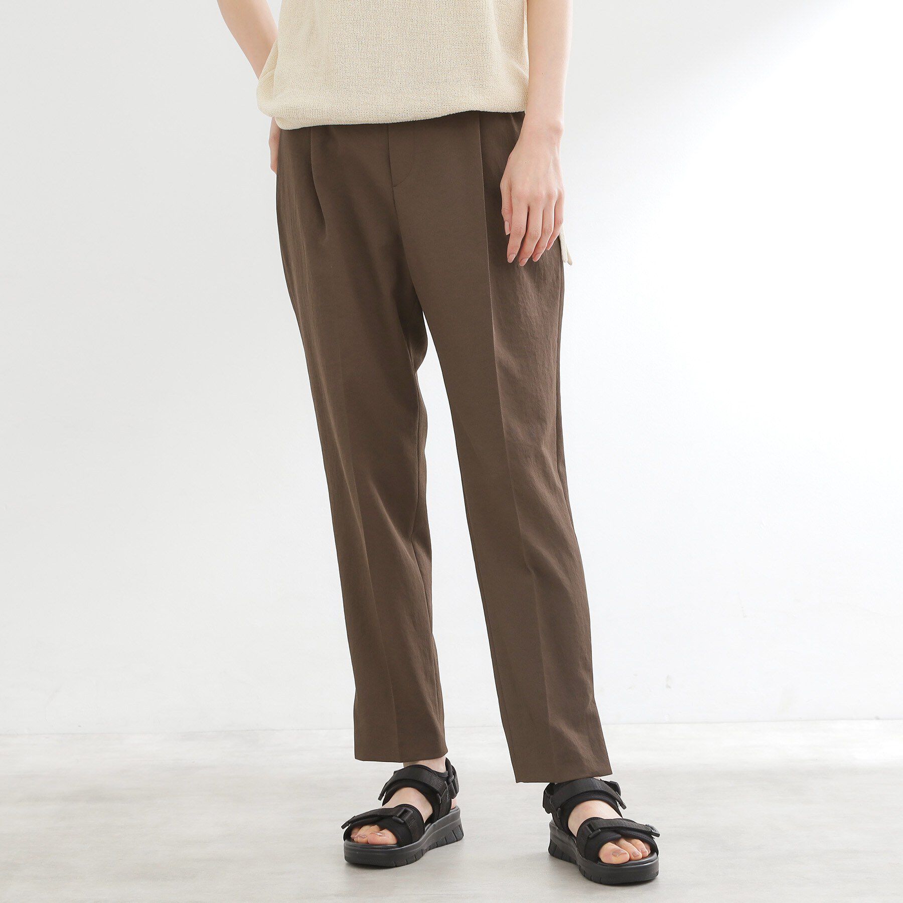 Reflect「【マシンウォッシュ可】センタープレスリラクシーイージーパンツ」|その他|ブラウン(043)