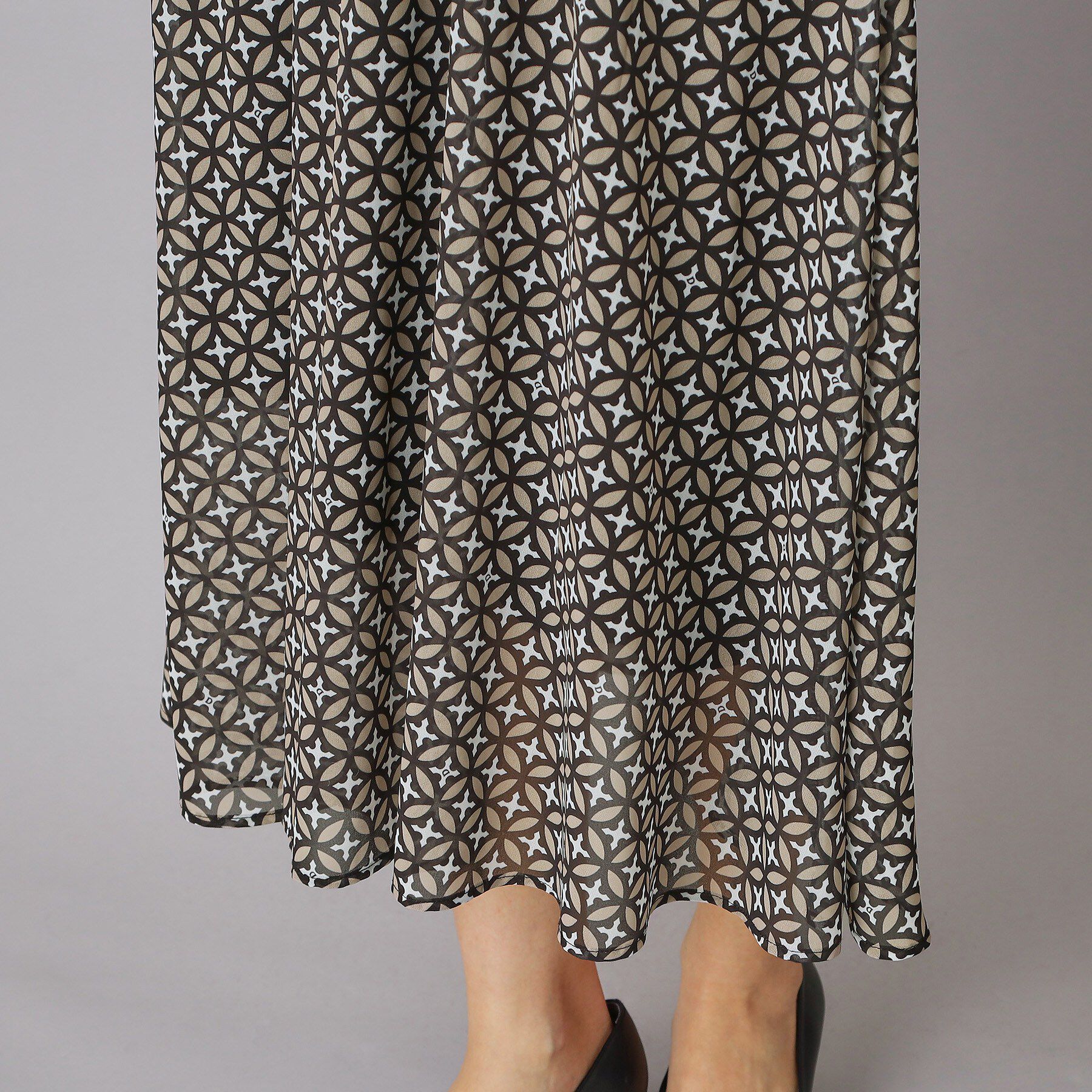 DRESSTERIOR「【otonaMUSE5月号掲載/ウォッシャブル】オーバーラップサークル シアードレス」|ワンピース|