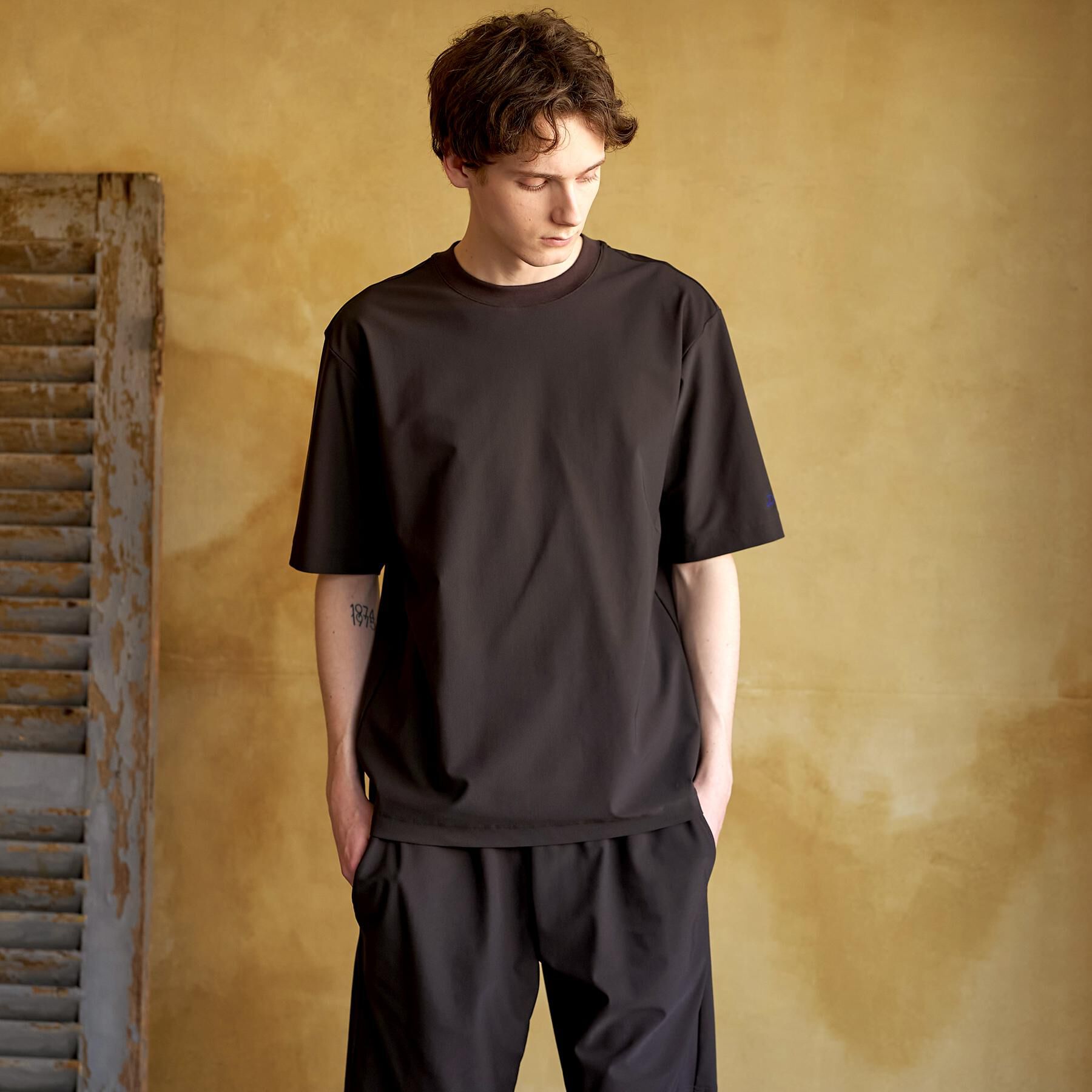 DRESSTERIOR「AIRTOOL クルーネックTシャツ」|Tシャツ・カットソー|