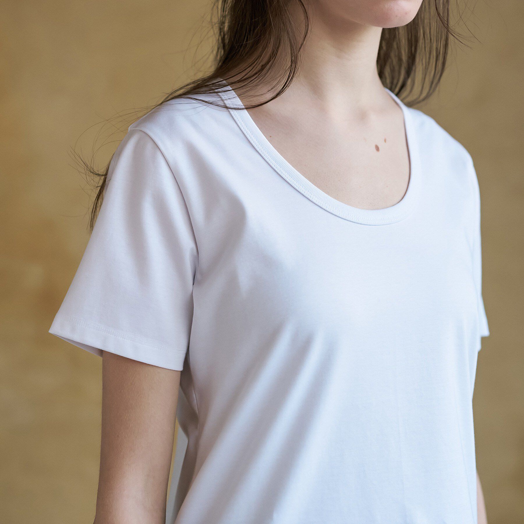 DRESSTERIOR「【接触冷感/抗菌防臭/UVカット】COOL DEODORANT JERSEY UネックTシャツ」|Tシャツ・カットソー|