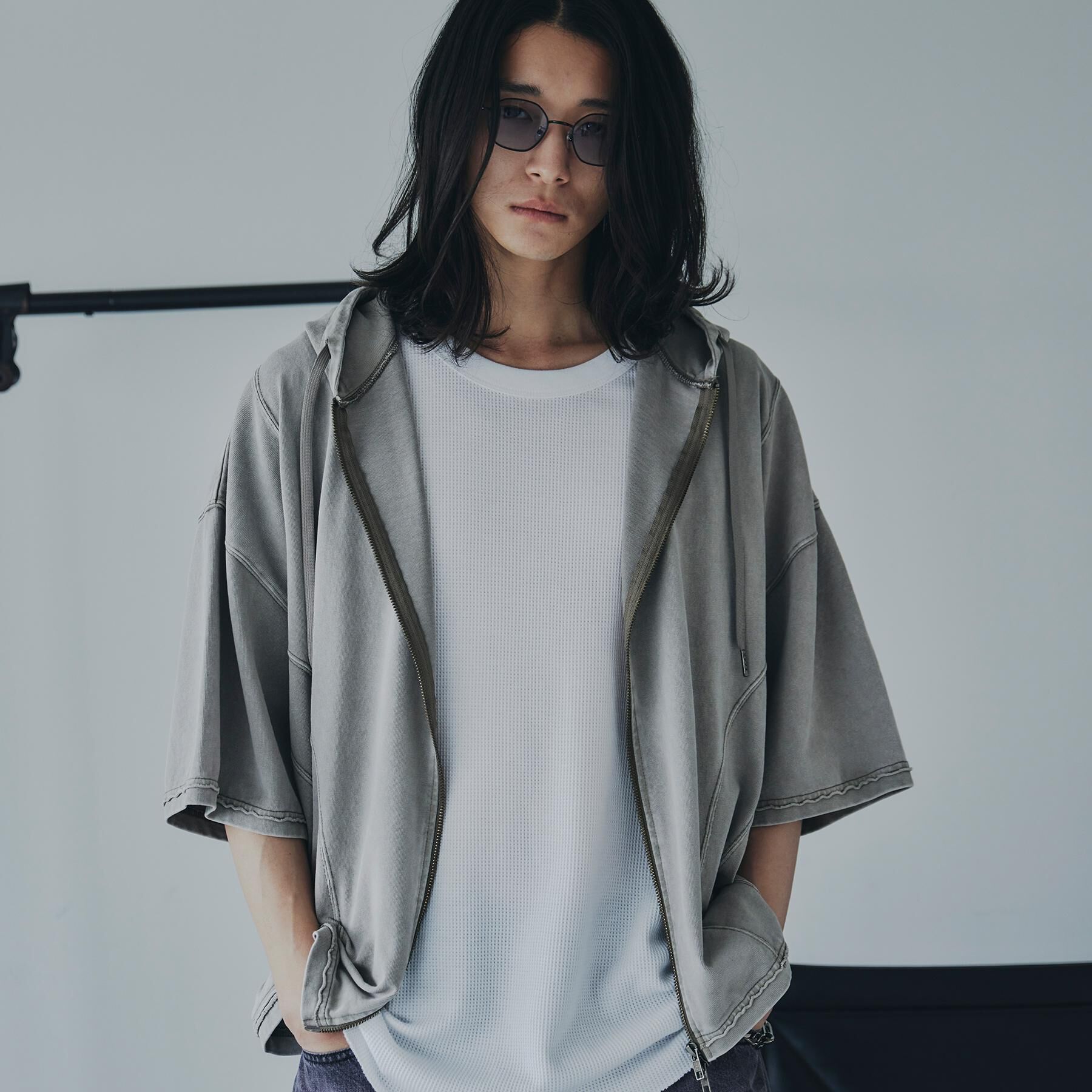 tk.TAKEO KIKUCHI「ヴィンテージライククロップドパーカ」|パーカー|