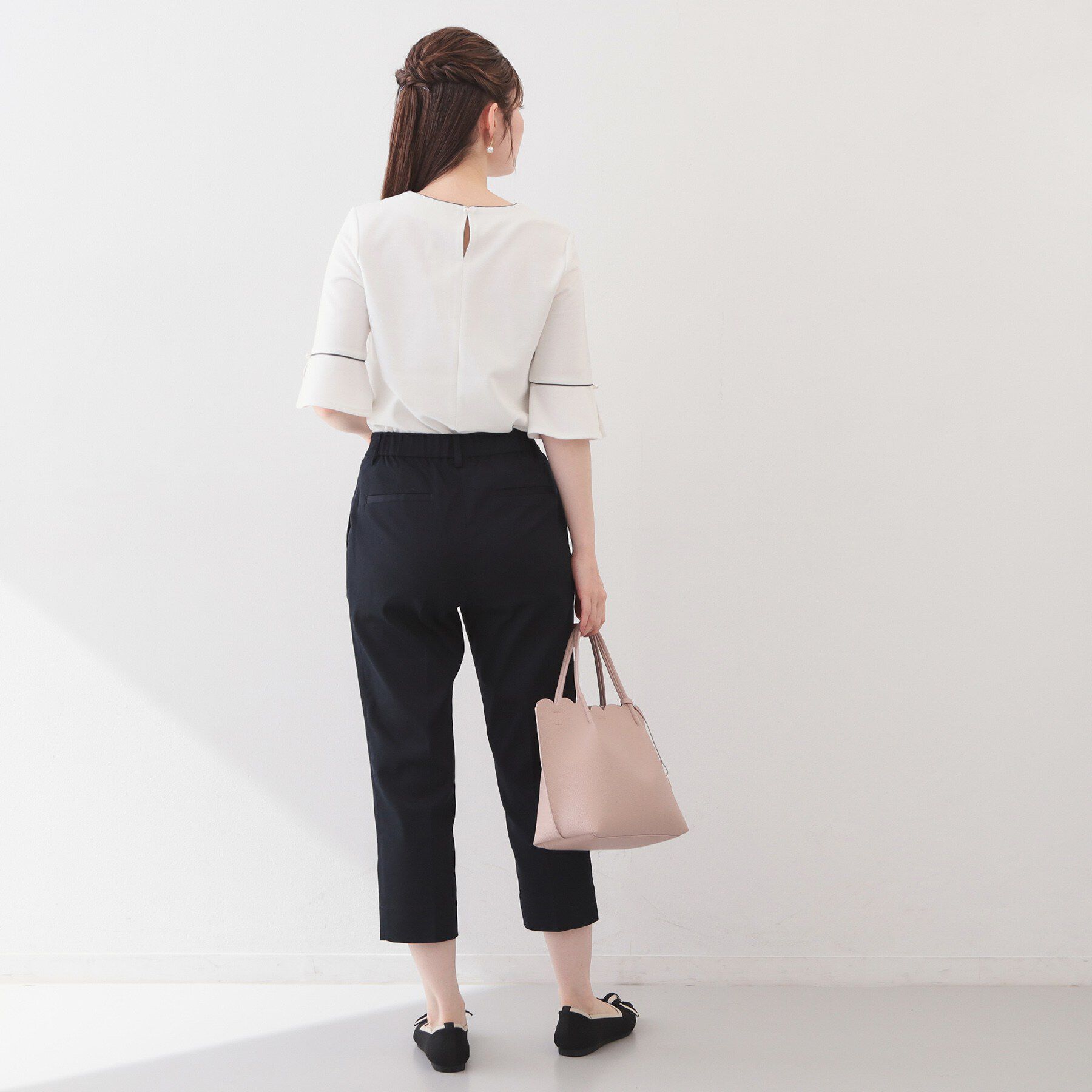 index「フレアスリーブバイカラートップス【洗濯機OK/接触冷感/UVケア】」|Tシャツ・カットソー|