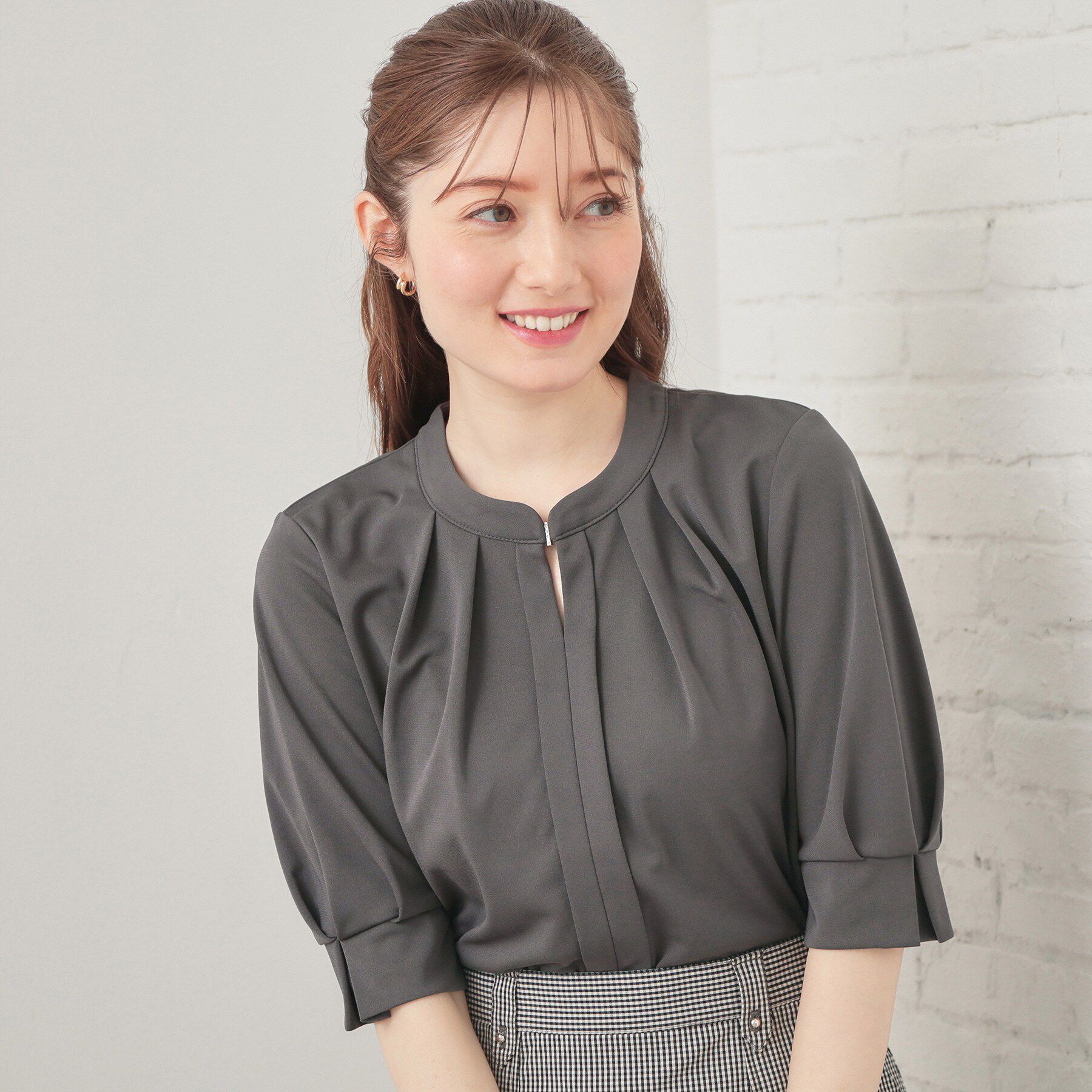 index「アセテートライクバンドカラートップス【洗濯機OK／吸水速乾／接触冷感／UVケア】」|Tシャツ・カットソー|チャコールグレー(0