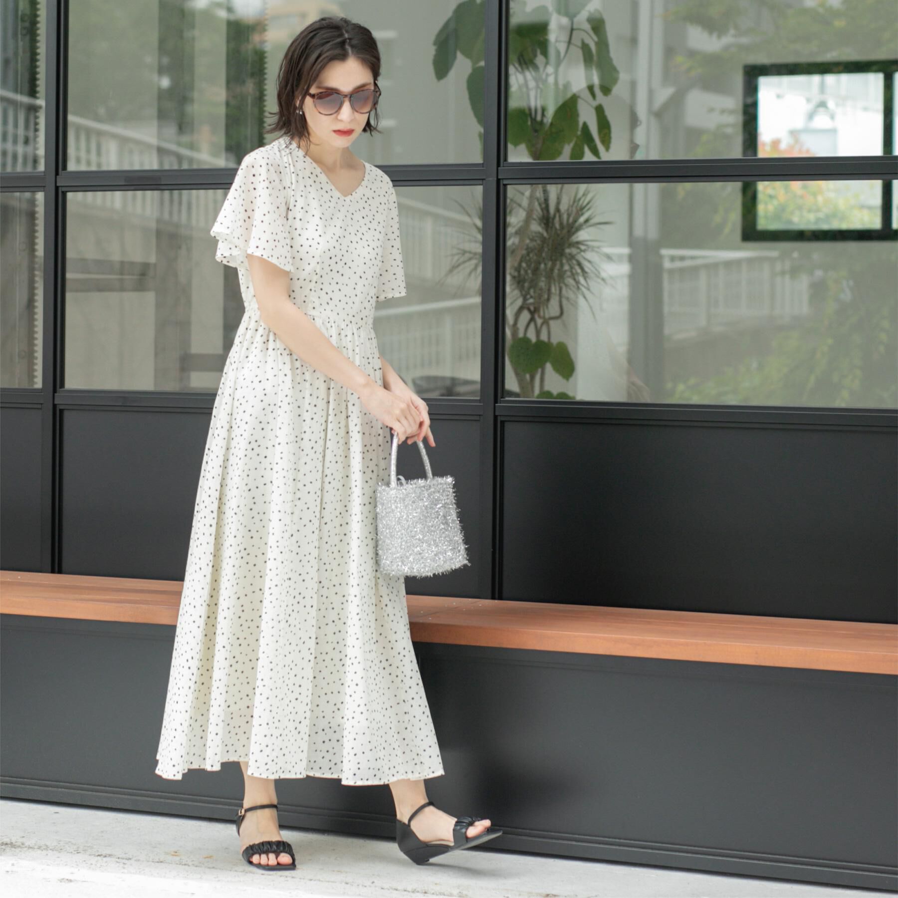 OPAQUE.CLIP「Vネックフィット＆フレアドレス/オーガニックコットン混【洗濯機洗い可】」|ワンピース|