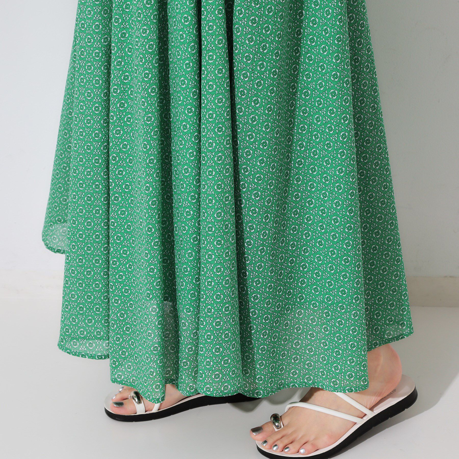 OPAQUE.CLIP「Vネックフィット＆フレアドレス/オーガニックコットン混【洗濯機洗い可】」|ワンピース|