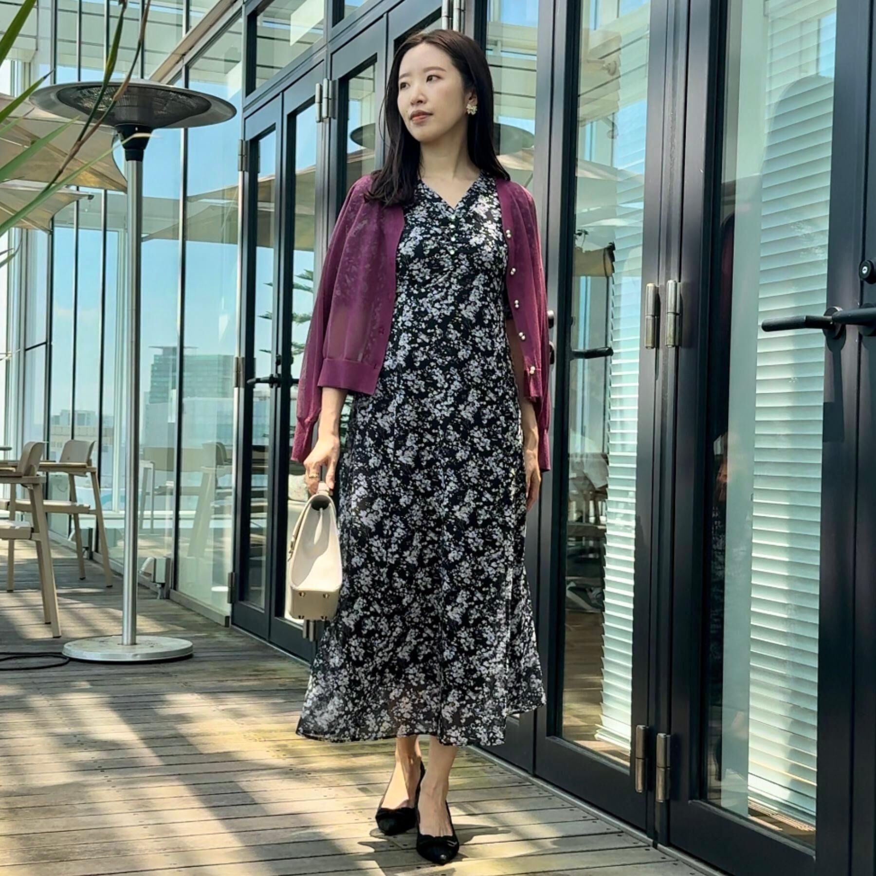 Couture broach「【一枚で着映える・通勤】Vネックフラワーワンピース」|ワンピース|