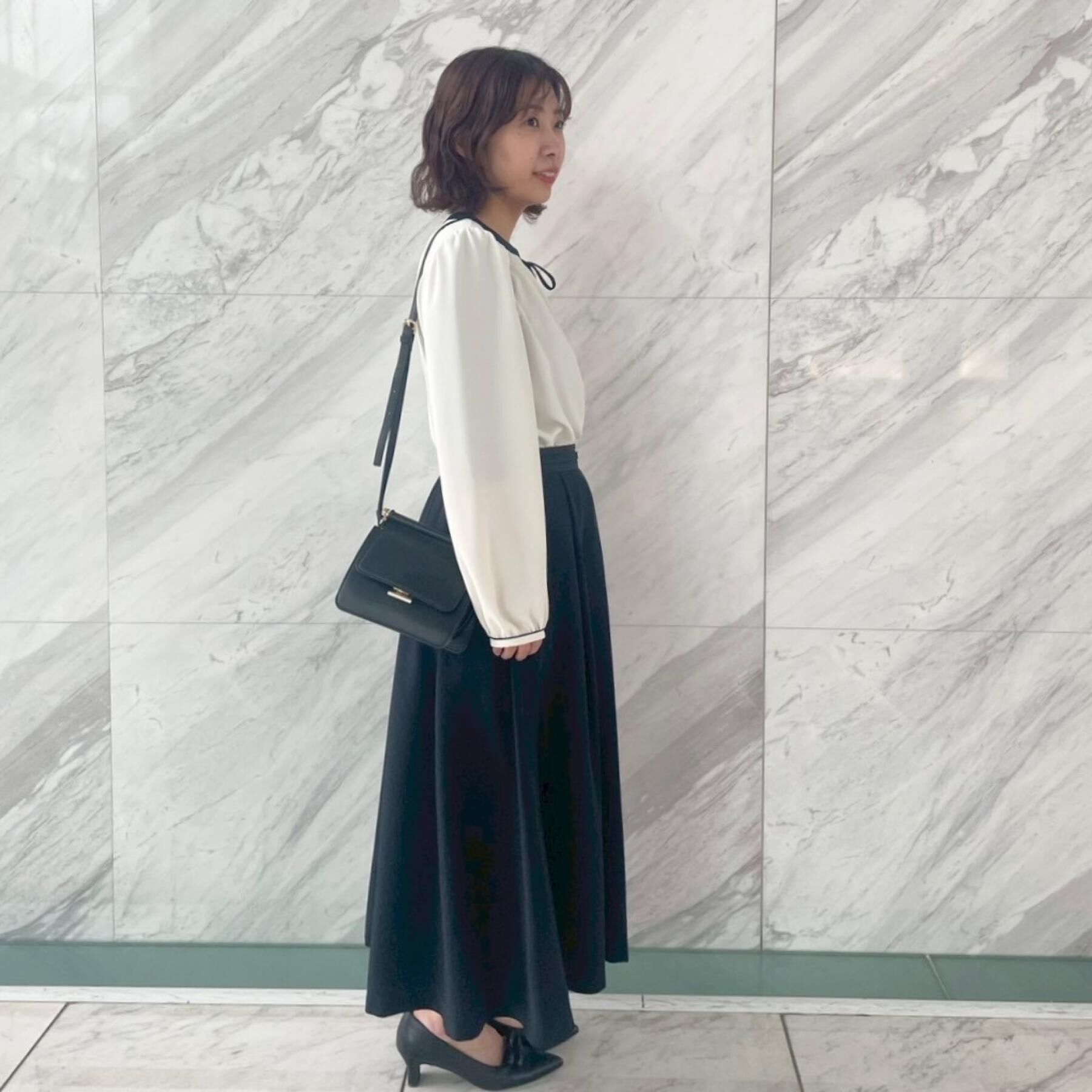 Couture broach「【洗える・ハレの日・通勤】配色 細リボンタイ ブラウス」|シャツ・ブラウス|