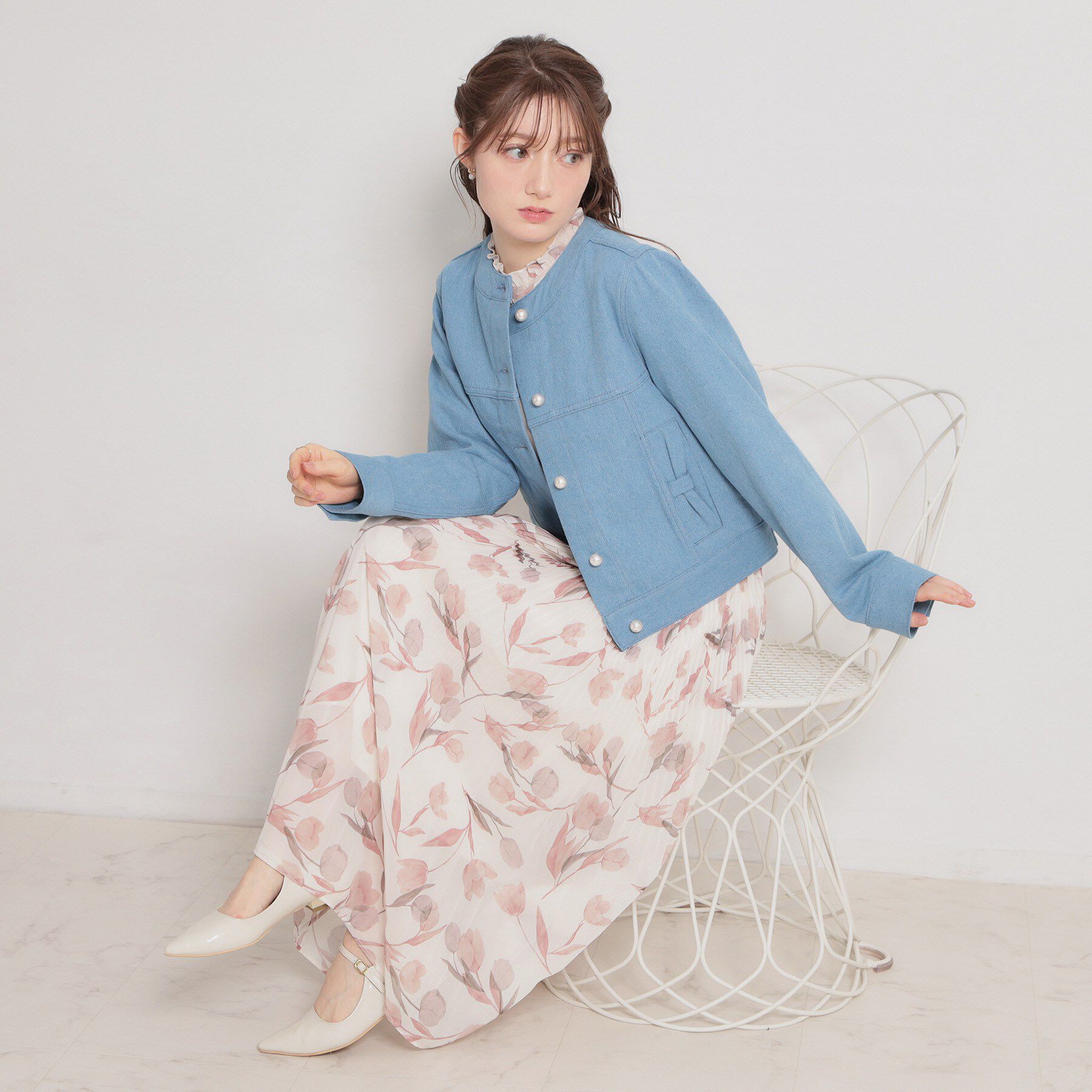 Couture broach「【洗える・綿100％】パール調ボタン デニムジャケット」|デニムジャケット|