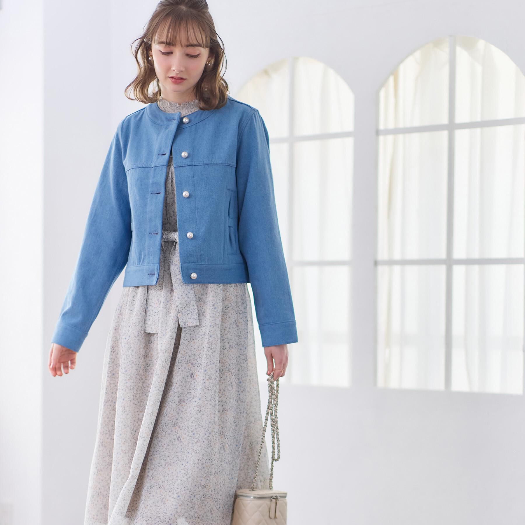 Couture broach「【洗える・綿100％】パール調ボタン デニムジャケット」|デニムジャケット|