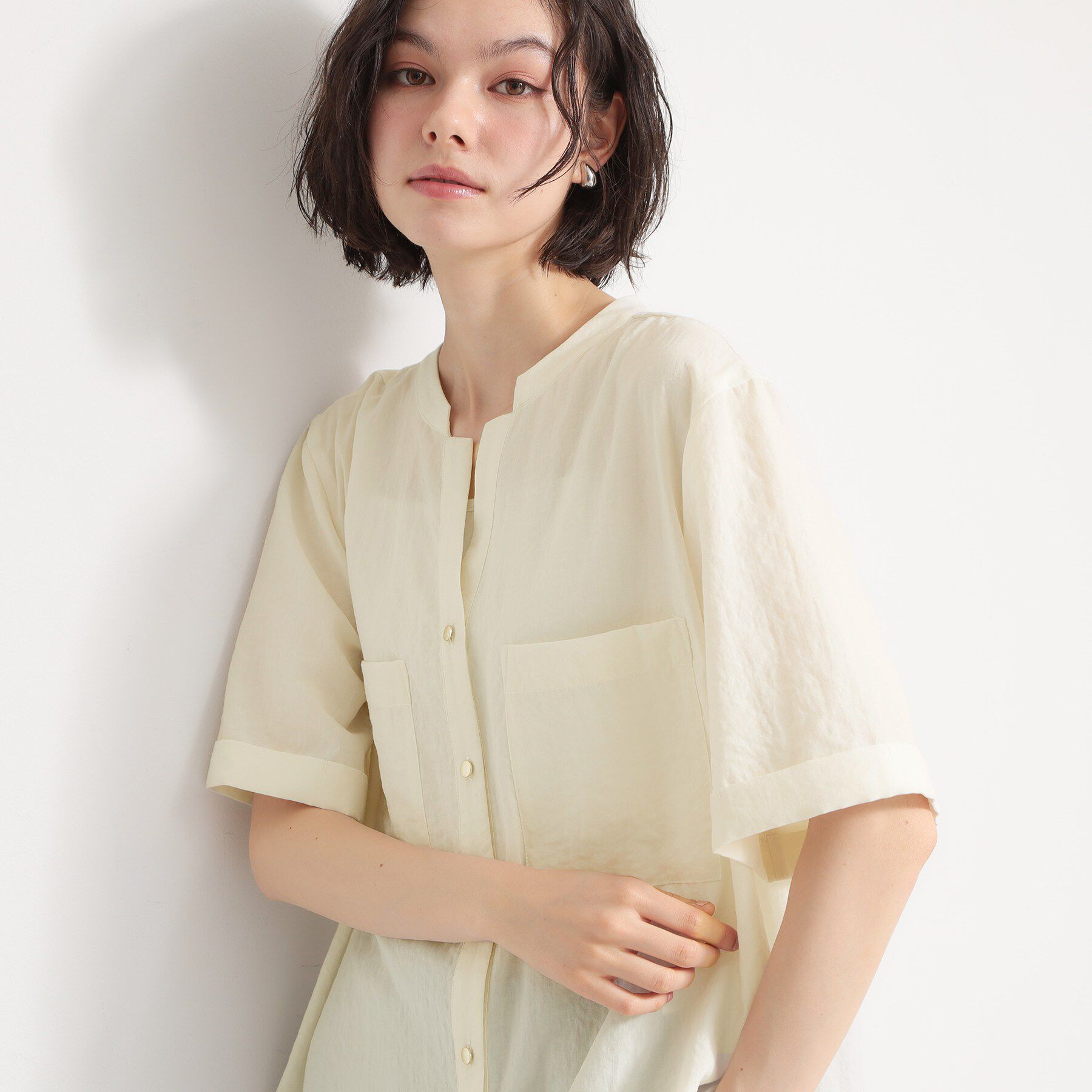 THE SHOP TK「【二の腕カバー】ダブルポケット金ボタン 5分袖シャツ」|シャツ・ブラウス|