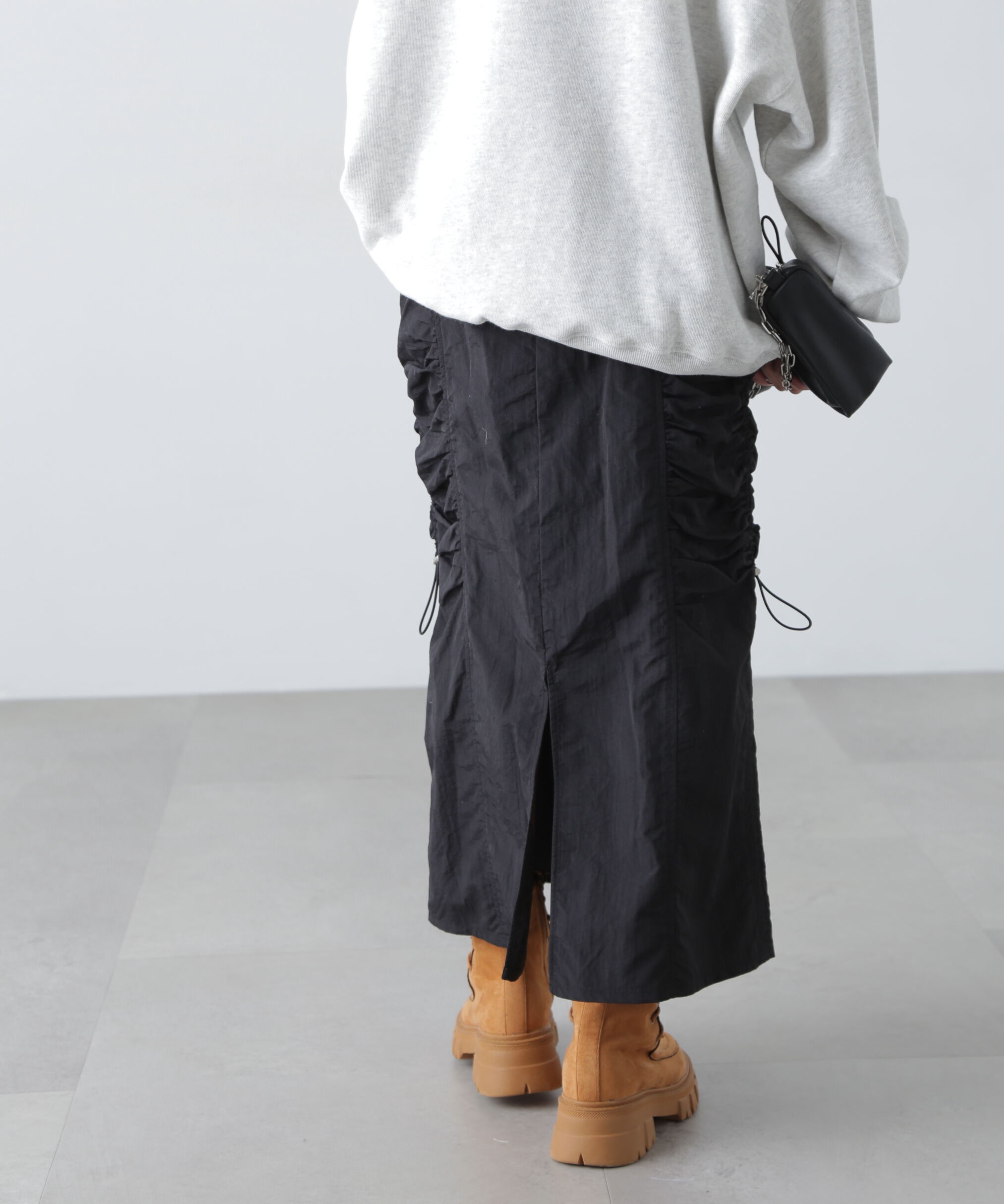  「サイドドロストナイロンスカート」|スカート|