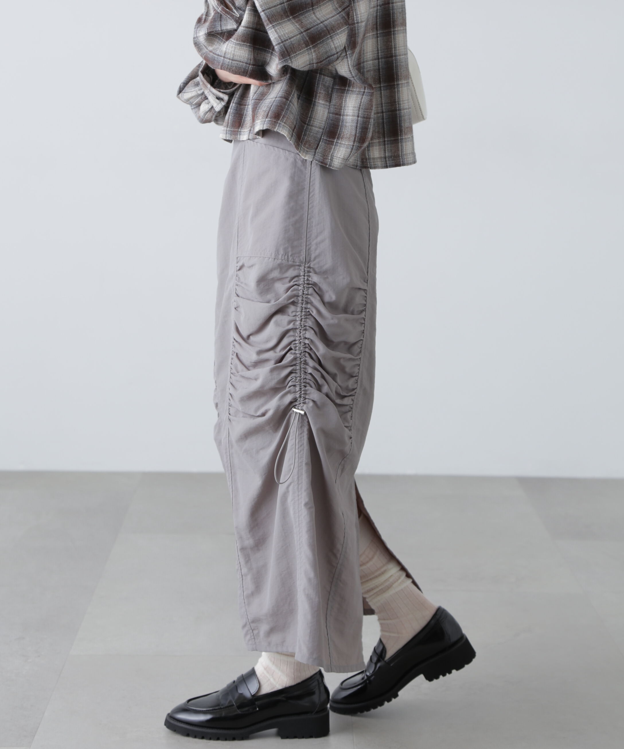  「サイドドロストナイロンスカート」|スカート|