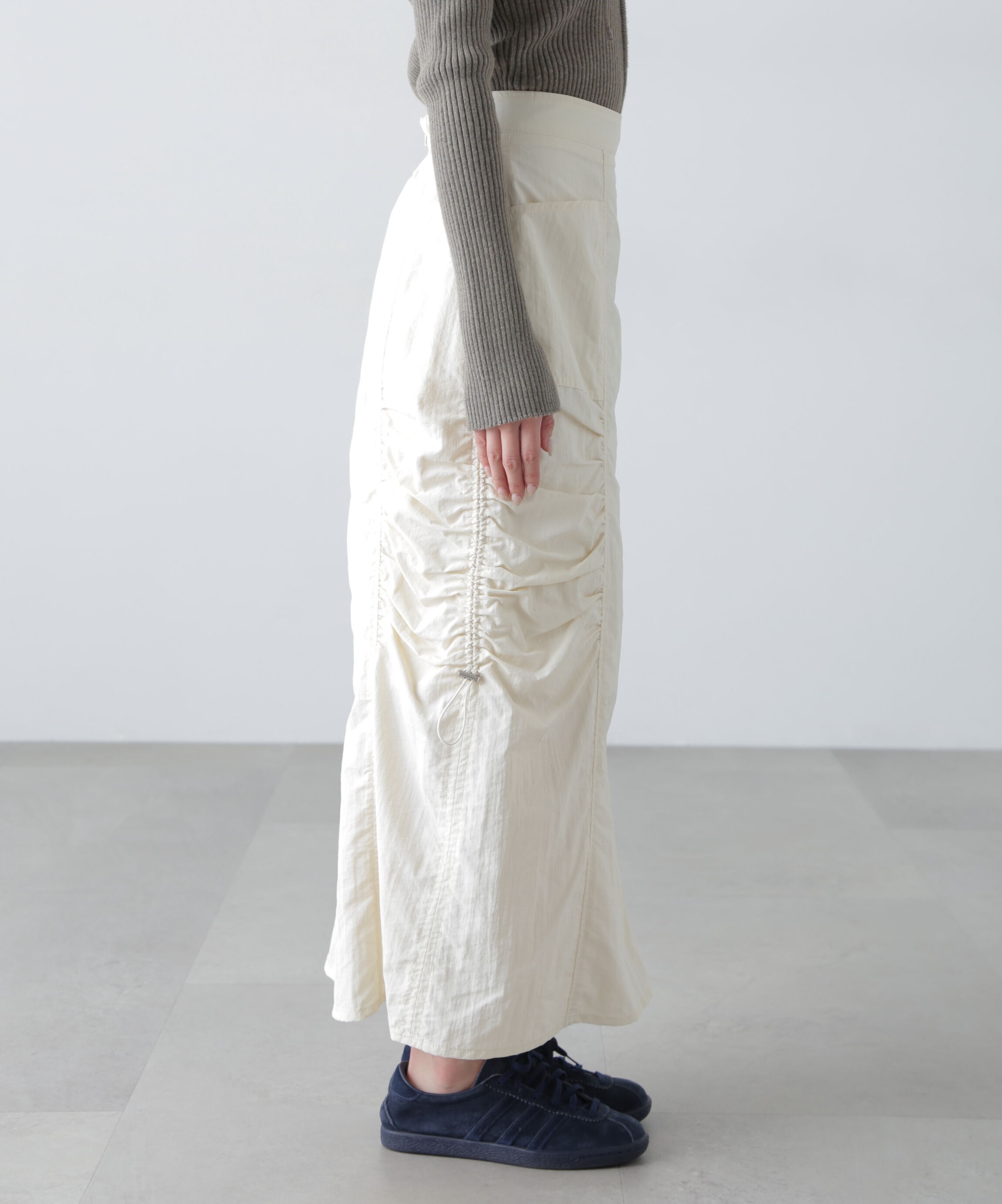  「サイドドロストナイロンスカート」|スカート|