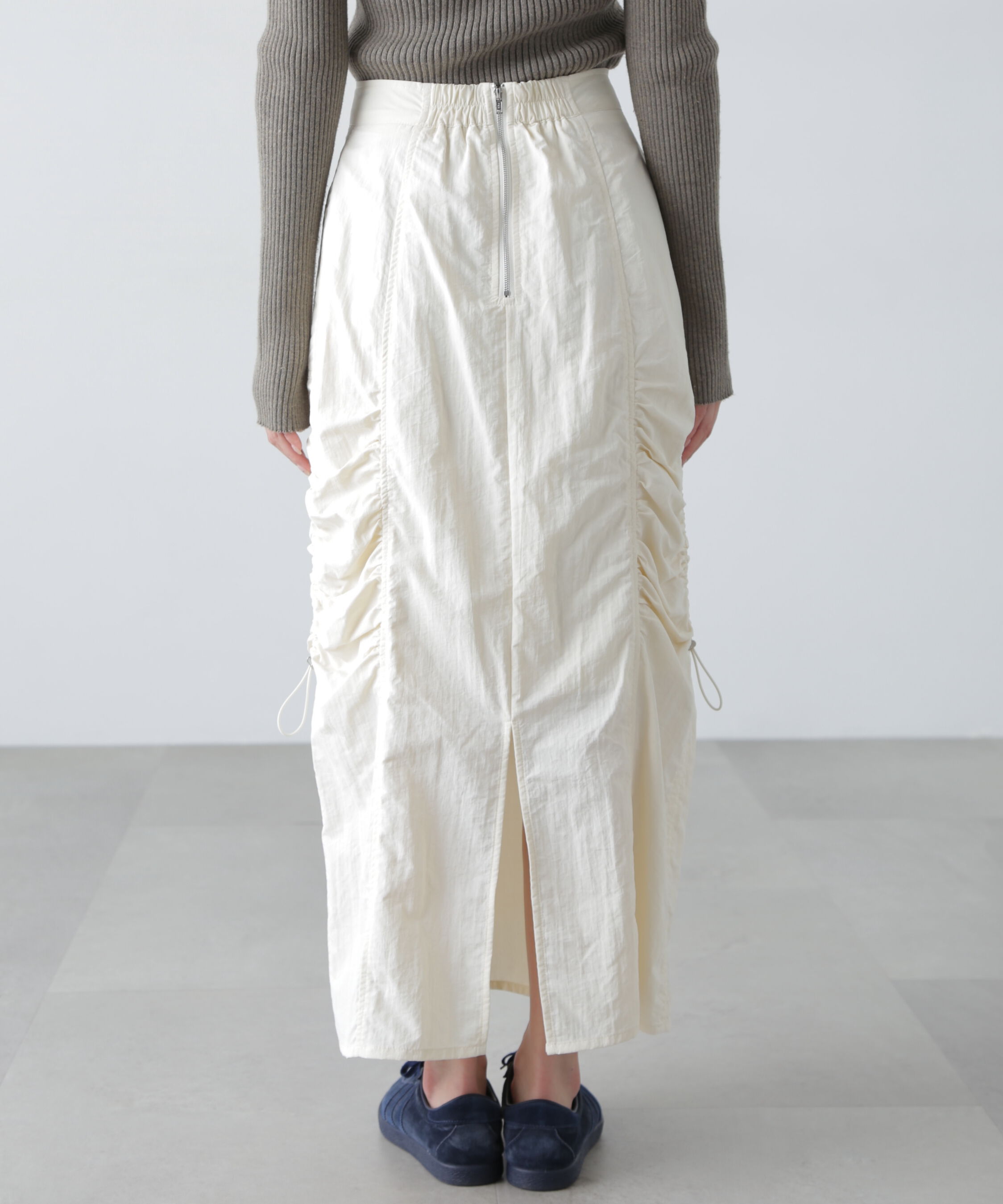  「サイドドロストナイロンスカート」|スカート|