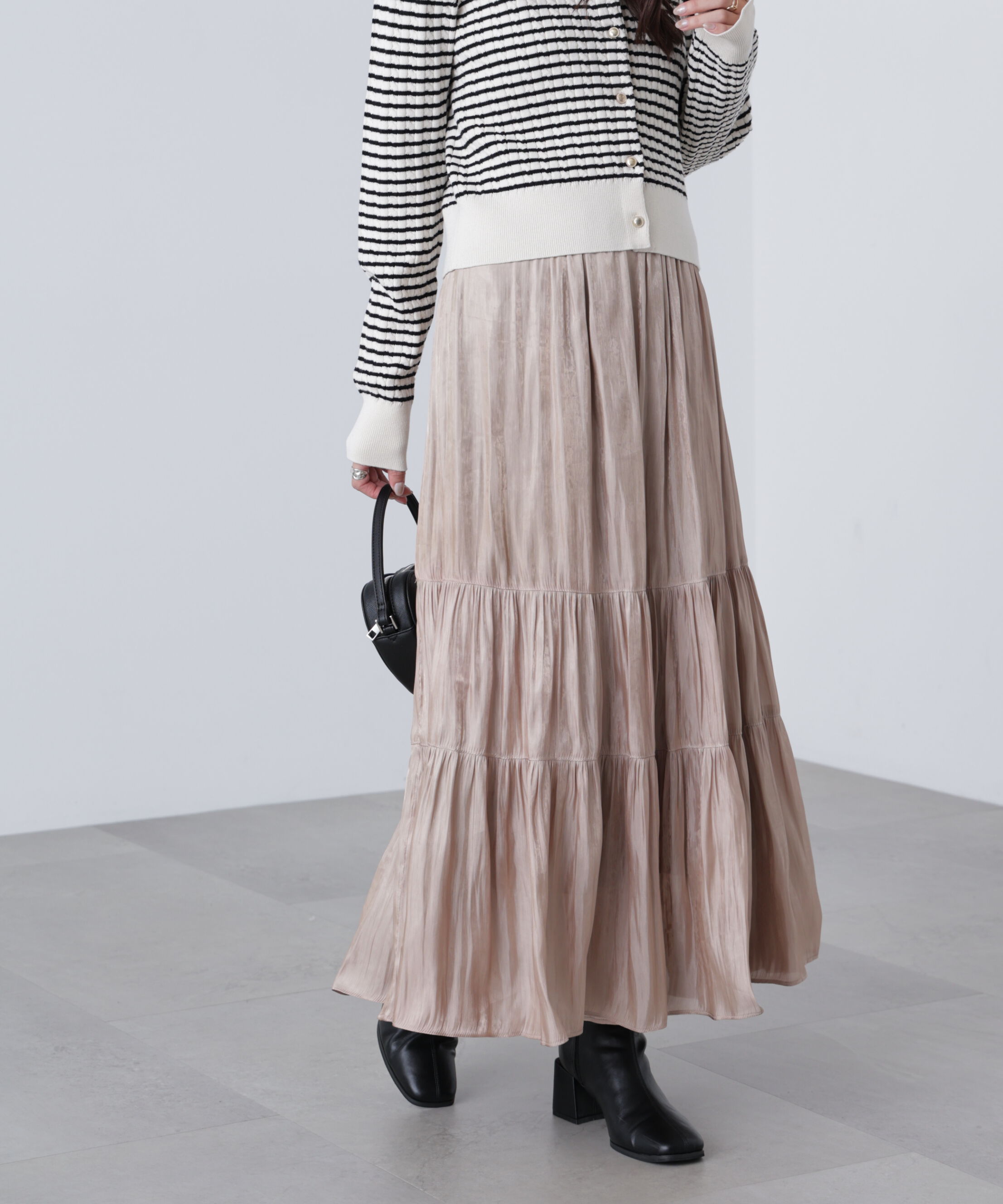  「シャイニーティアードスカート」|スカート|