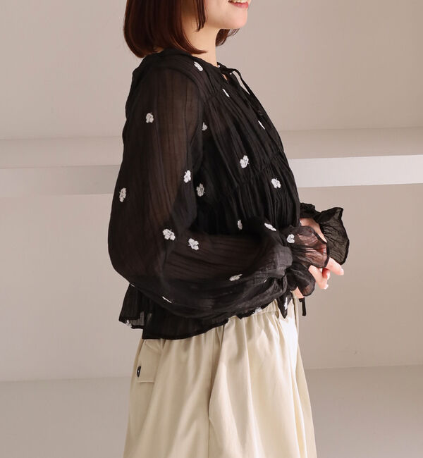 archives「花柄刺繍ギャザーブラウス」|シャツ・ブラウス|