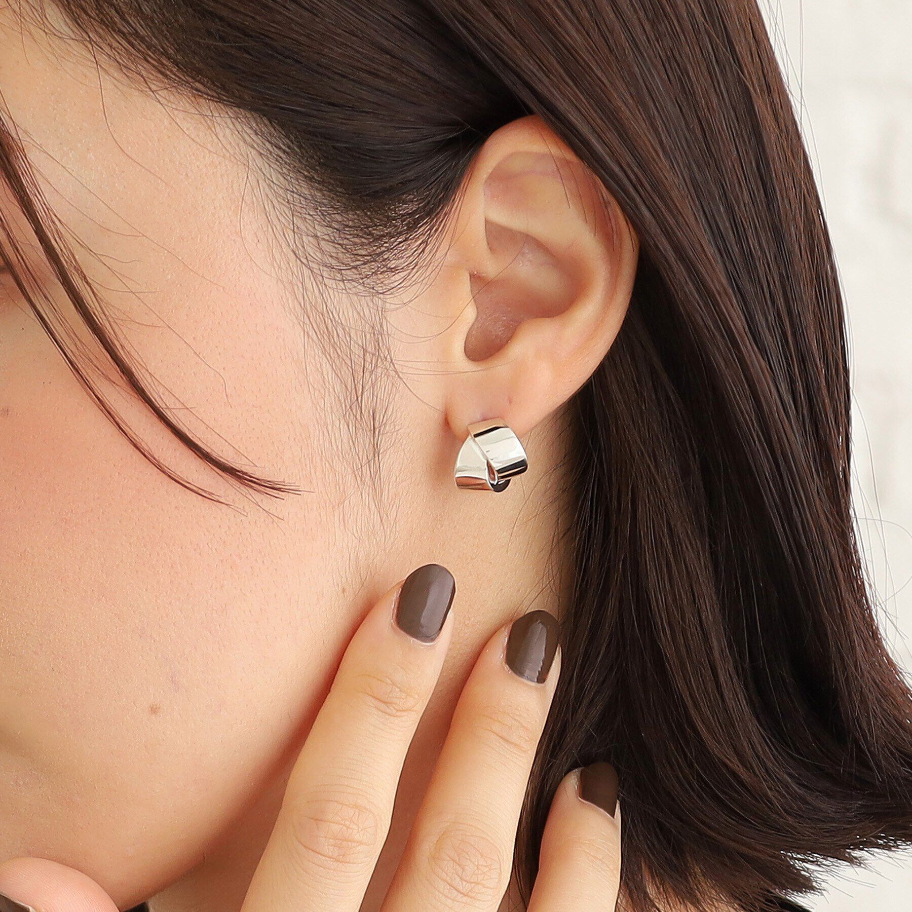 COCOSHNIK ONKITSCH「シルバー フォールディングピアス オーバーラップ」|ピアス|