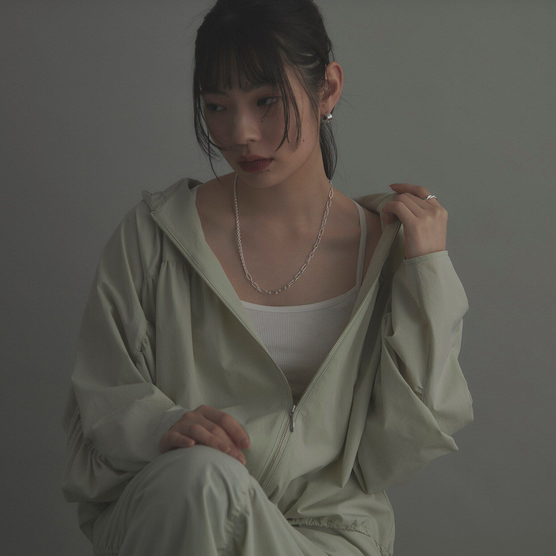 COCOSHNIK ONKITSCH「シルバー フォールディングピアス オーバーラップ」|ピアス|