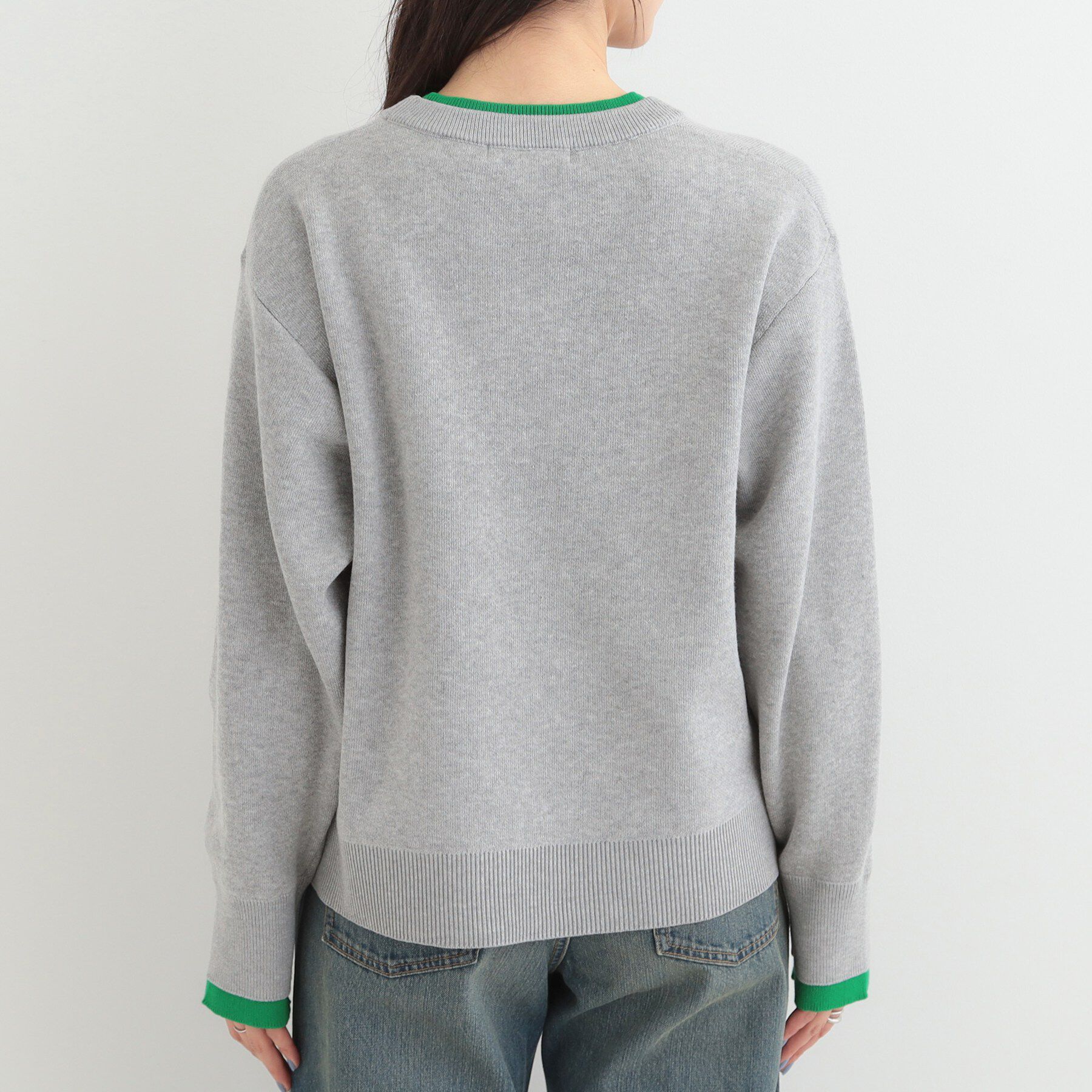 SHOO･LA･RUE「【洗濯機可/S-LL/インしなくても着られる】配色が上品 レイヤード風スウェットライクニット」|ニット・セーター|