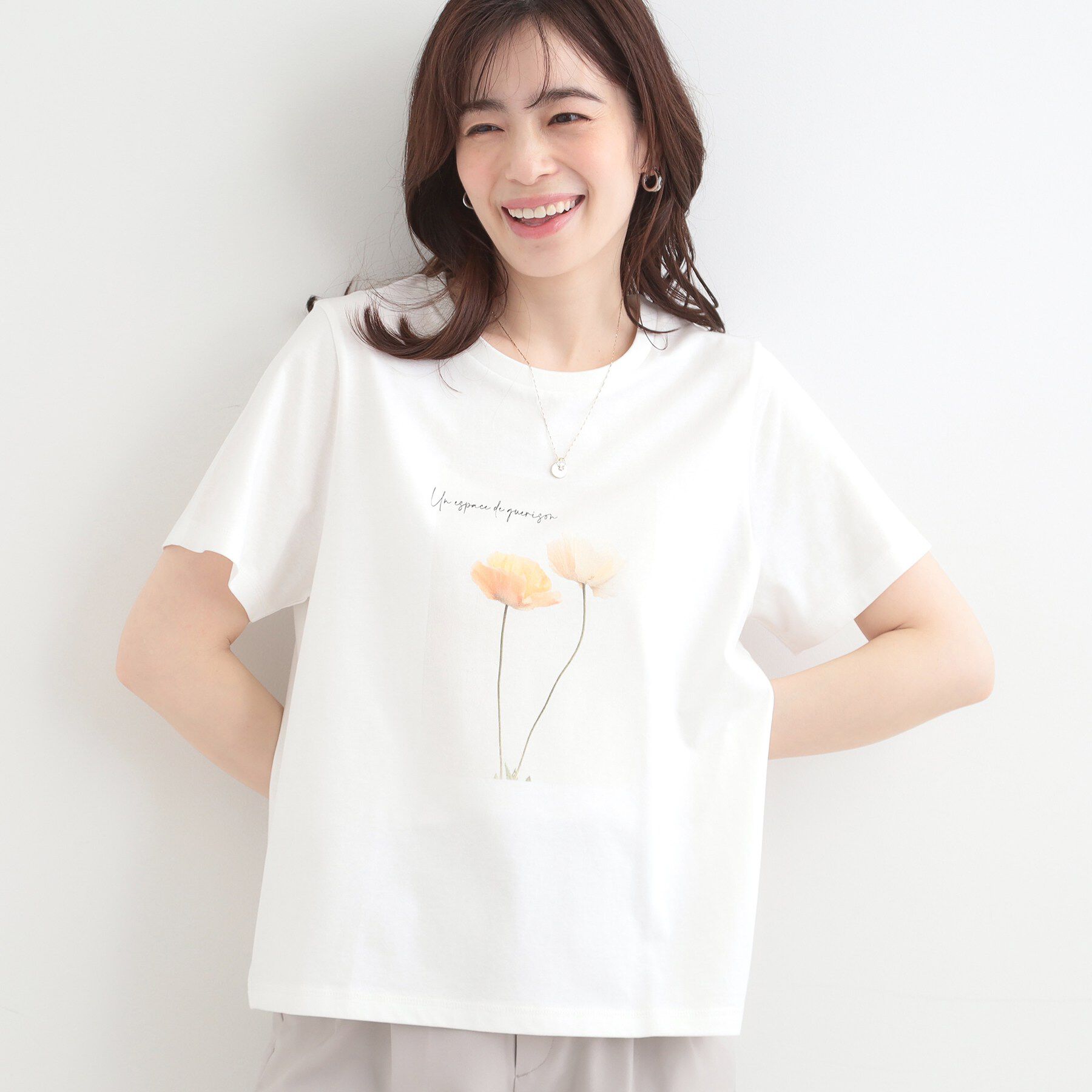 SHOO･LA･RUE「【S-LL/プチプラ/柄が選べる】上品プリントTシャツ」|Tシャツ・カットソー|ホワイト(101)