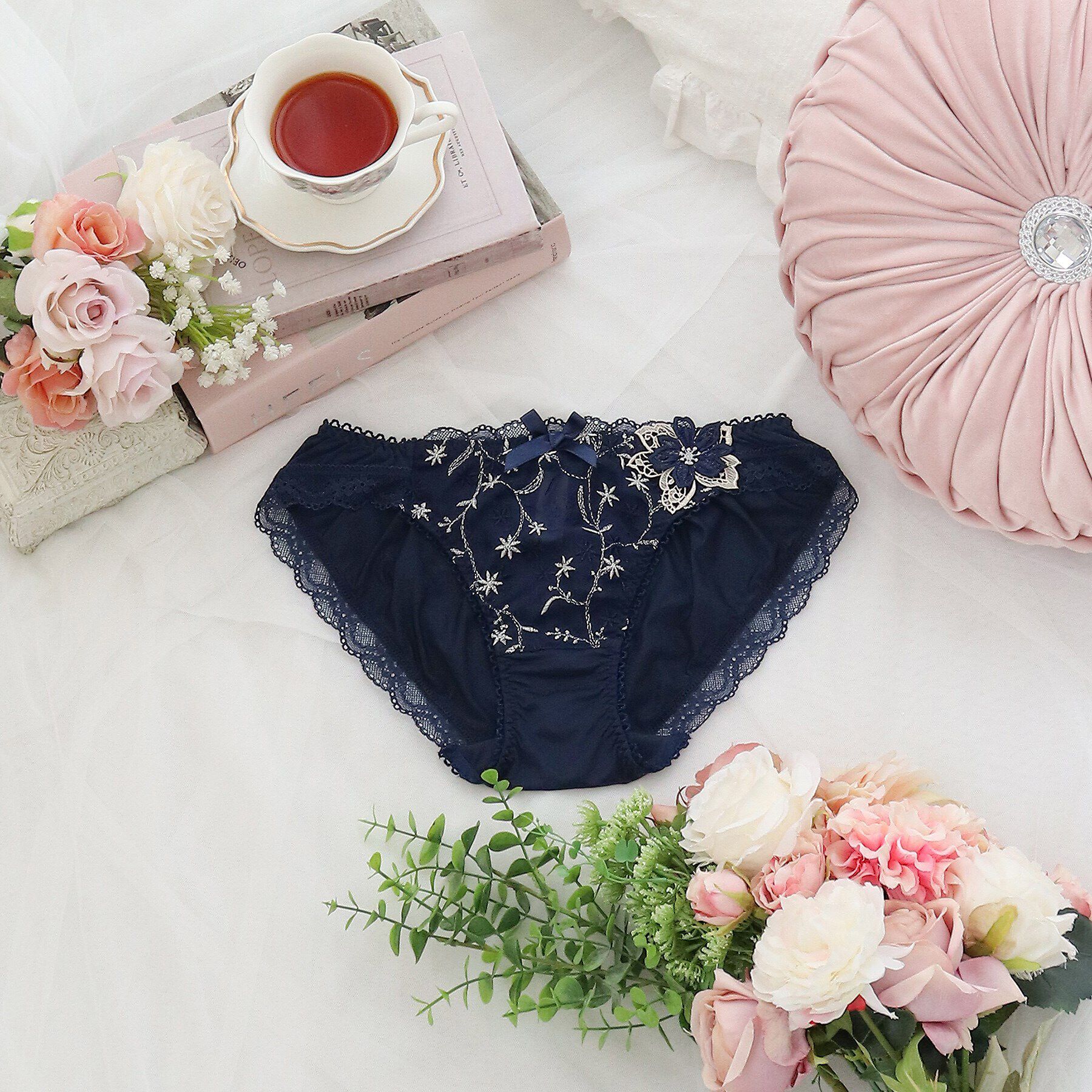 Risa Magli「リュシル ノーマルショーツ」|インナー|ネイビー(093)