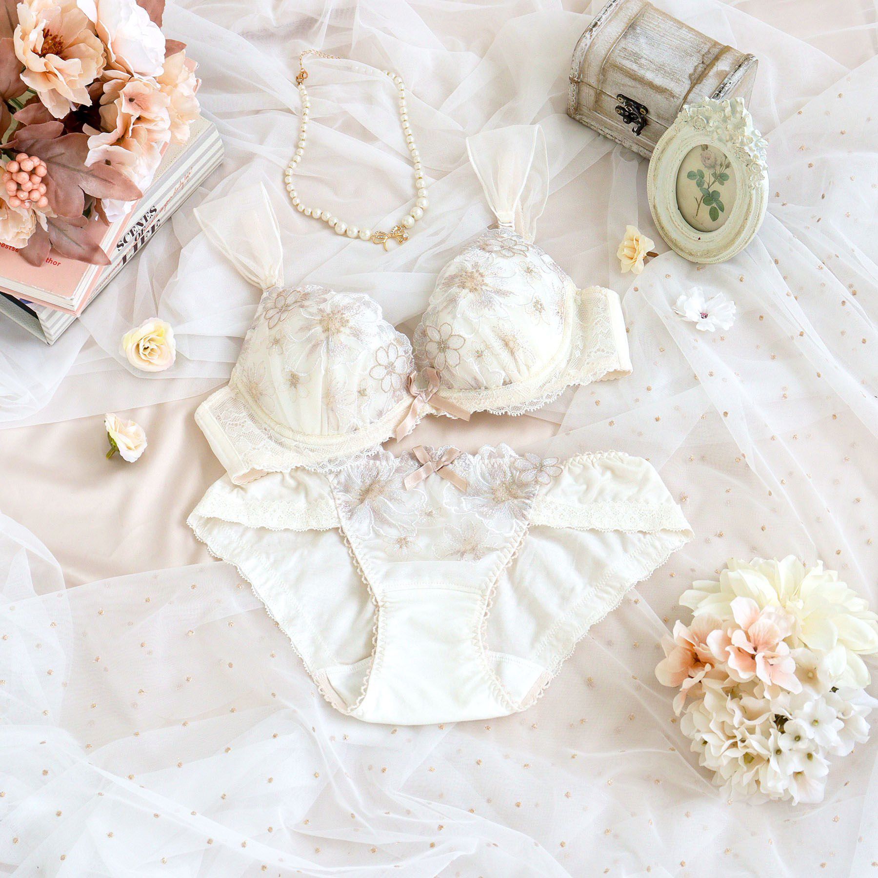 Risa Magli「ピア サニタリー」|インナー|