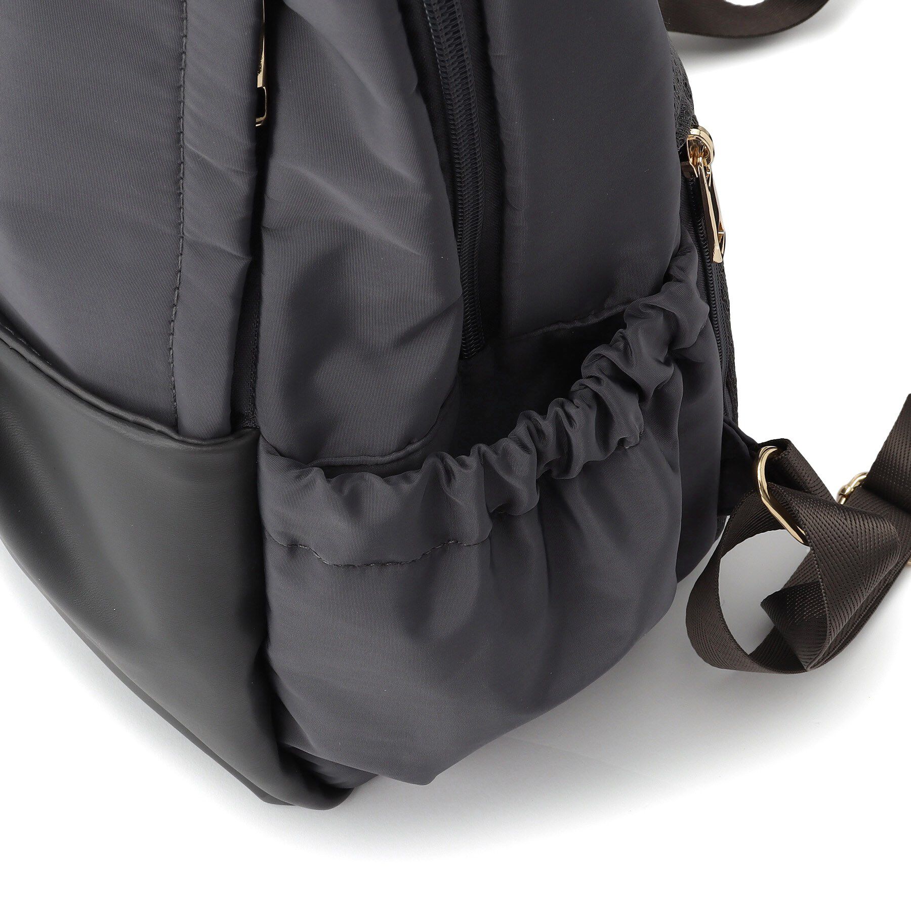 ITS&rsquo;DEMO「【収納アドバイザー監修】バルーンリュック」|リュック|