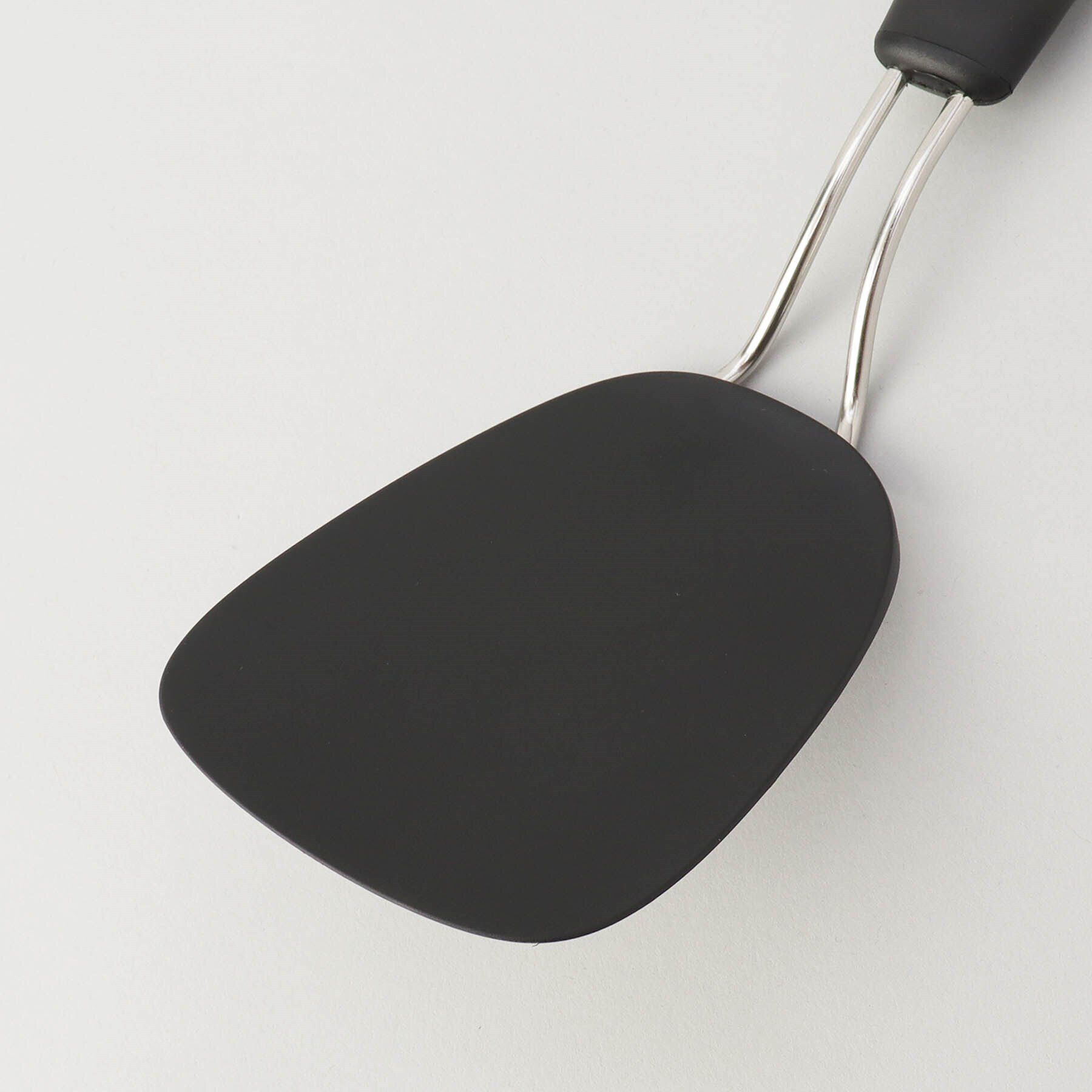 212 KITCHEN STORE「ナイロンソフトターナー  ＜OXO オクソー＞」|食器・キッチングッズ|